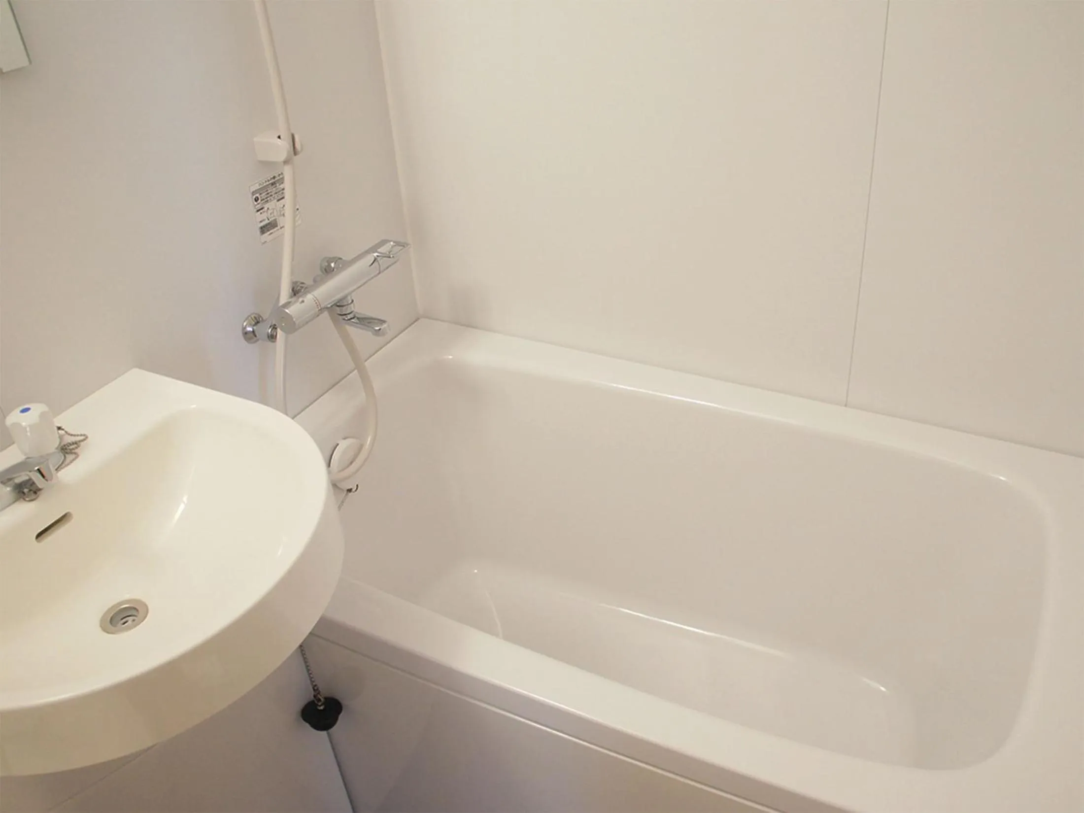 Photo of the whole room in Hotel Abest Osu Kannon Ekimae Hane no Yu