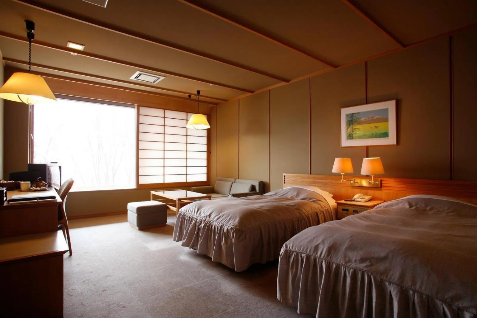 Photo of the whole room, Bed in Shikotsuko Daiichi Hotel Suizantei