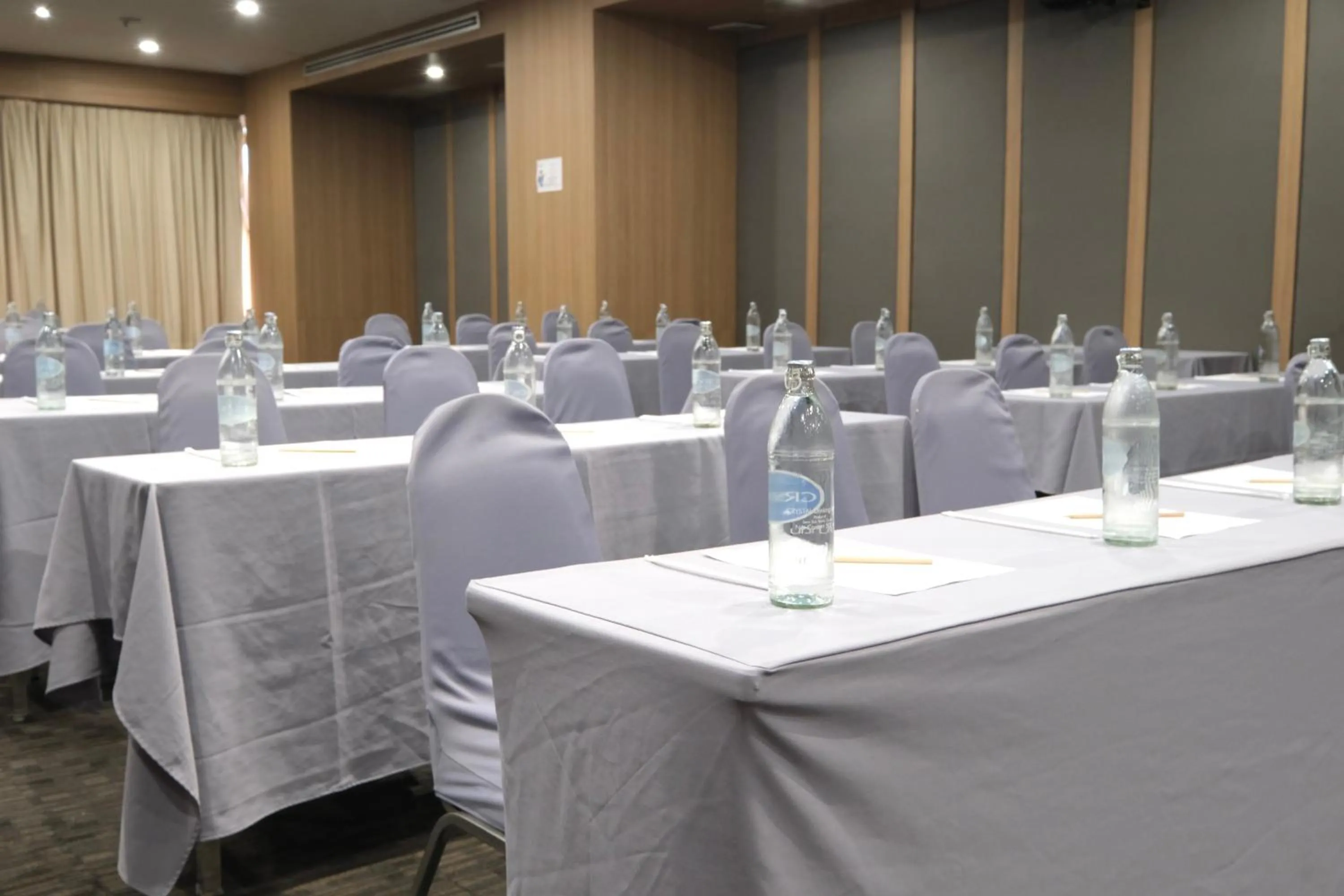 Meeting/conference room in Le cassia Hotel