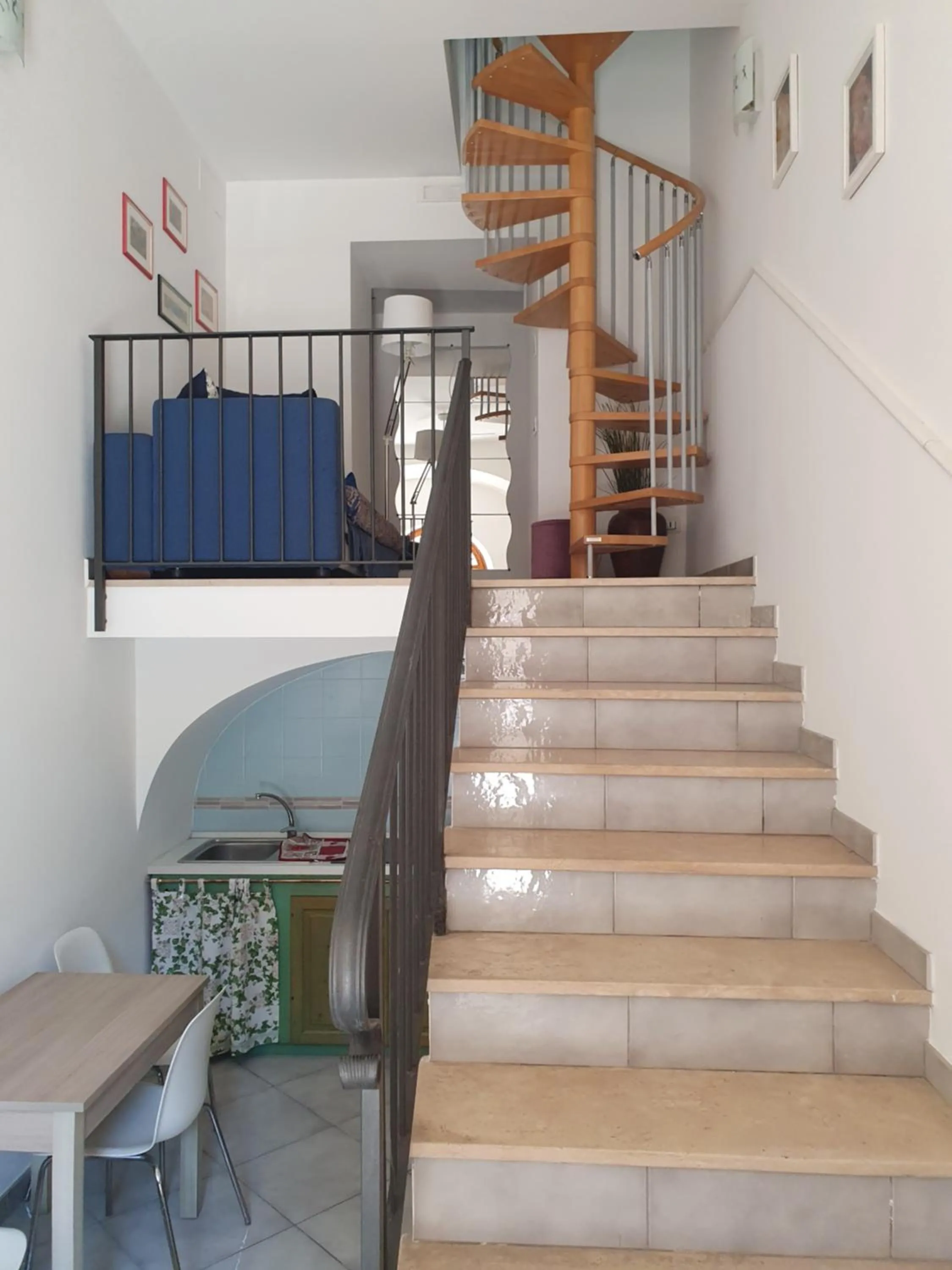 Facade/entrance in Domus Liberty