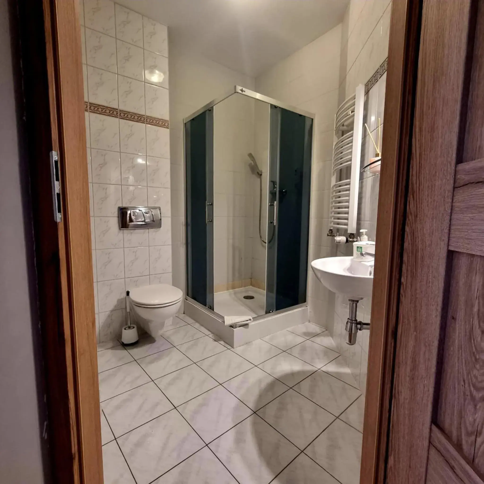 Double Room with Private Bathroom - single occupancy in Dom Brama Mazur Double Room with Private Bathroom - single occupancy in Dom Brama Mazur