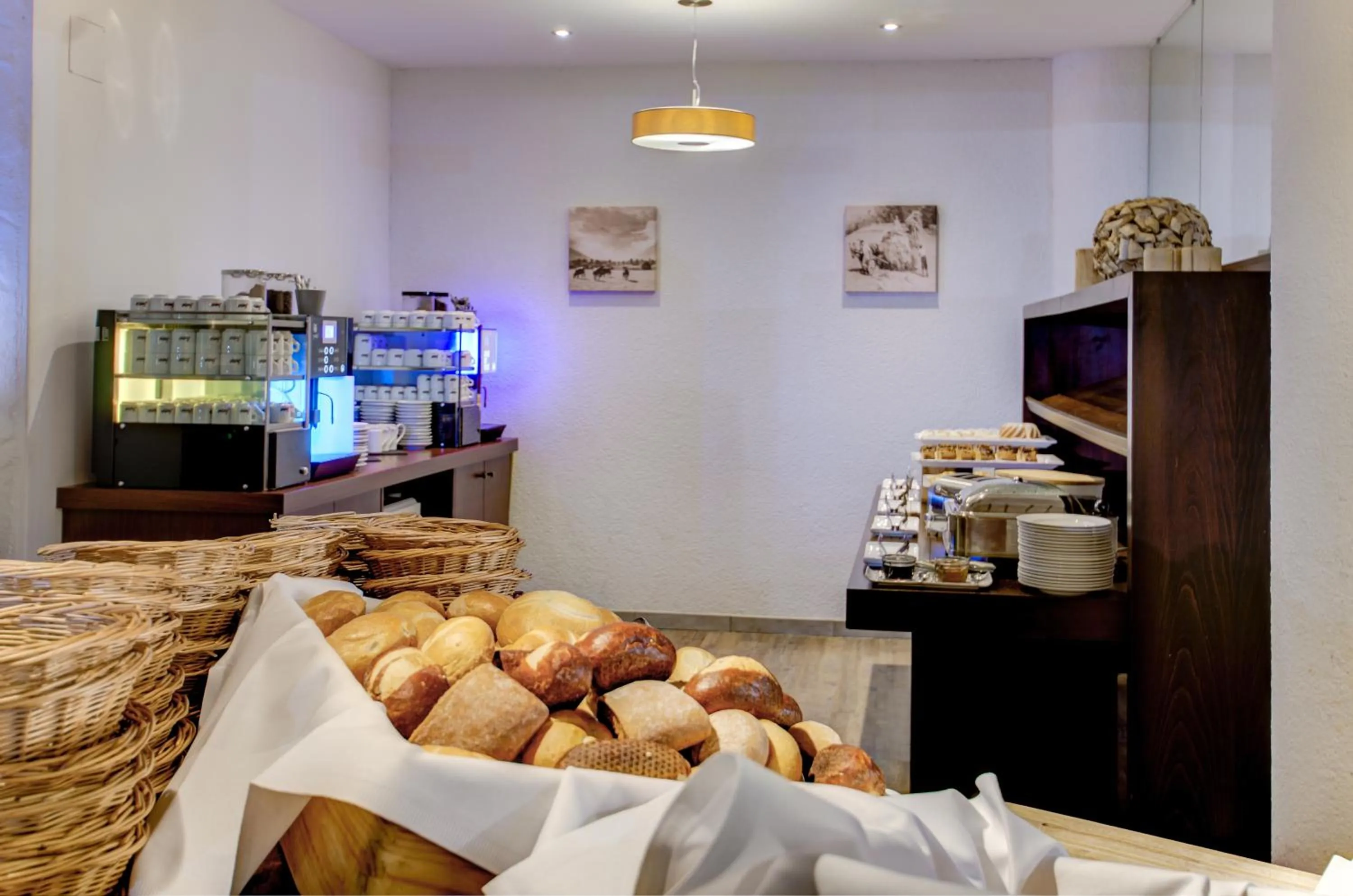 Game Room in Hotel Residenz Hochalm - SKI IN -SKI OUT