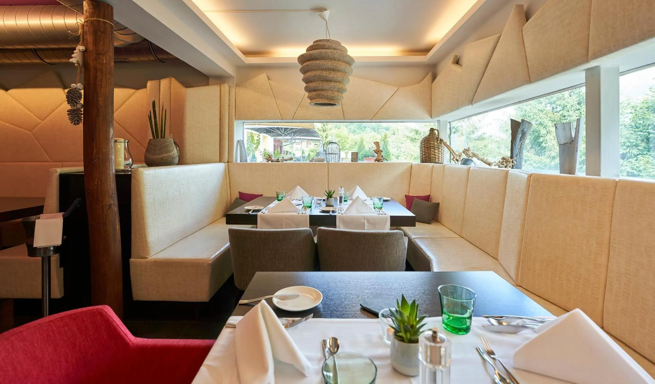 Game Room in Hotel Residenz Hochalm - SKI IN -SKI OUT