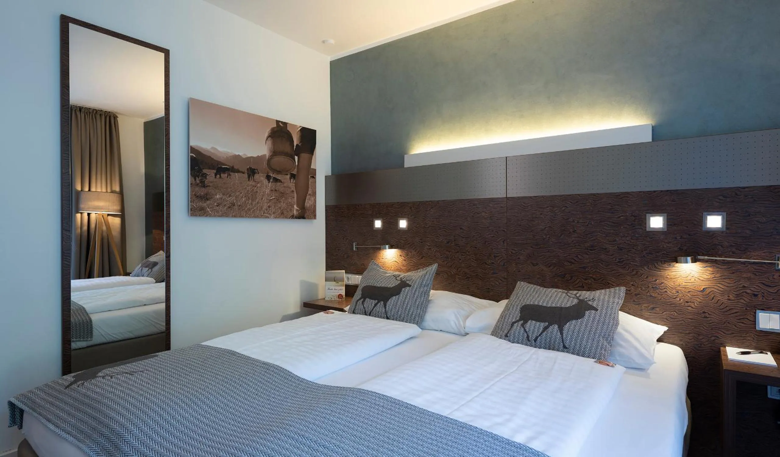 Bed in Hotel Residenz Hochalm - SKI IN -SKI OUT