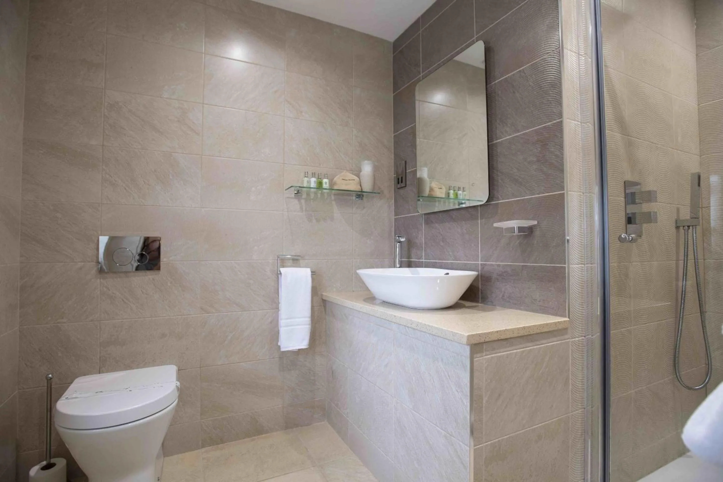 Bathroom in Timble Inn