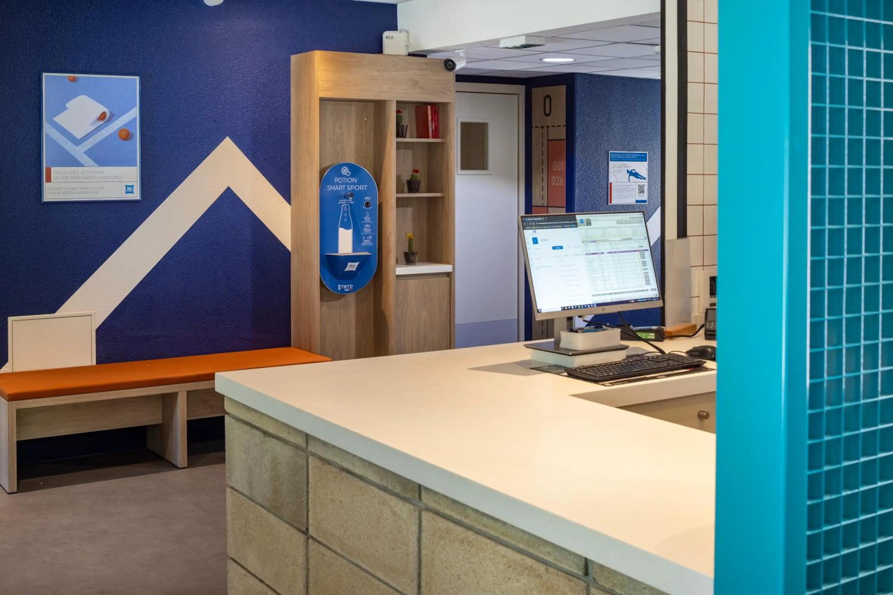 Lobby or reception in ibis budget Bourg en Bresse