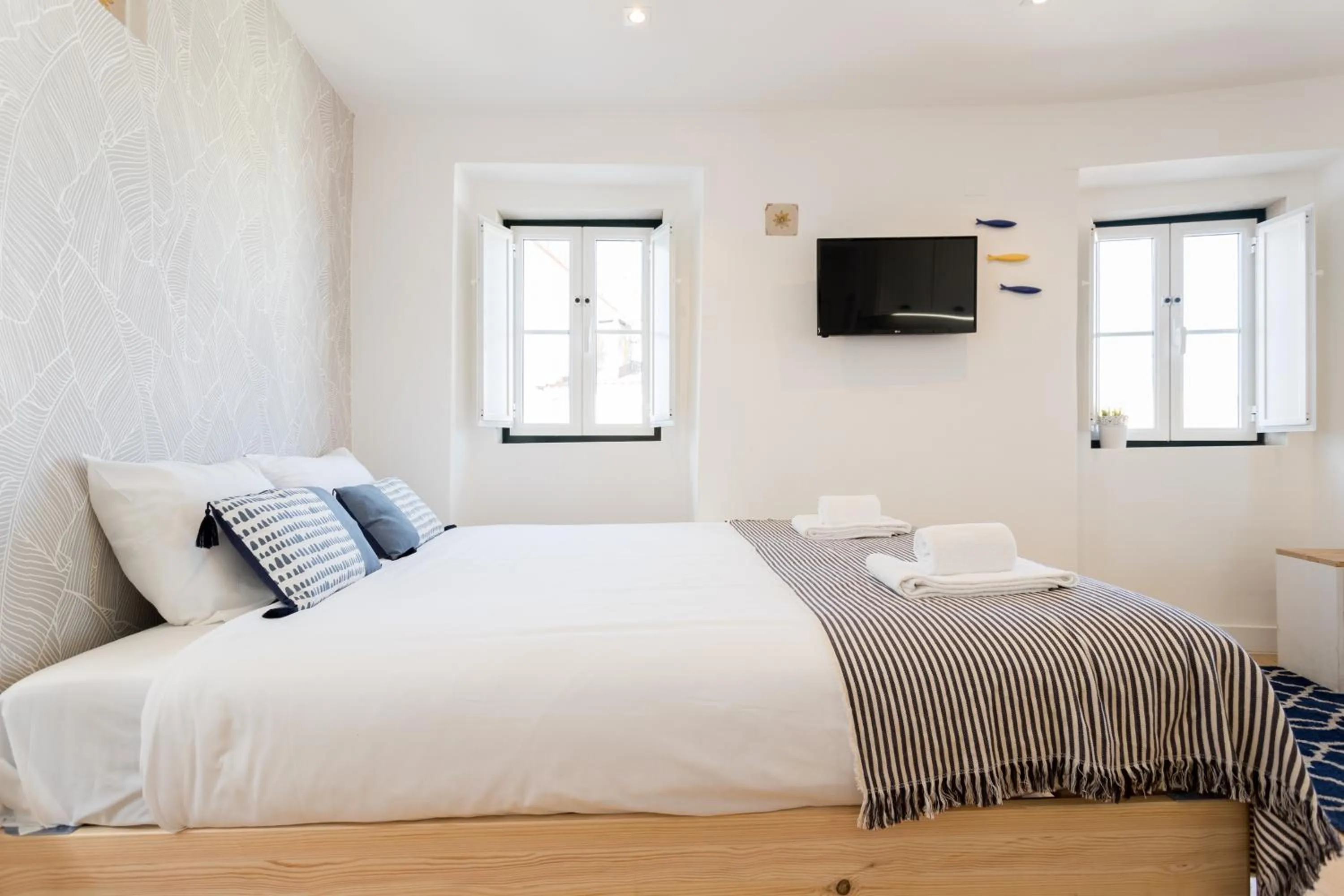 Bedroom, Bed in Alfama Loft Studio Loft Apartment w/ River View - by LU Holidays