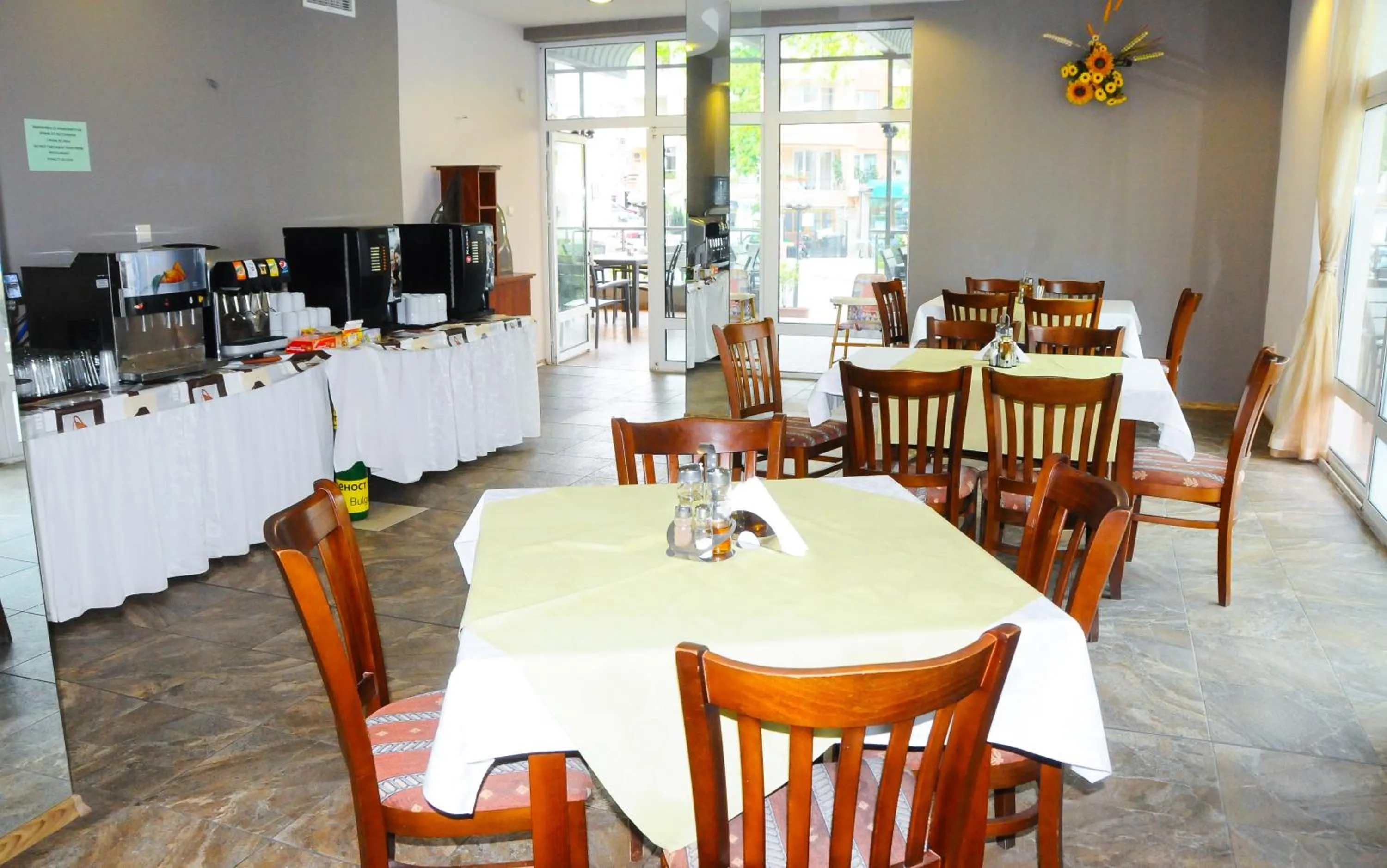 Non alcoholic drinks in Flagman Hotel