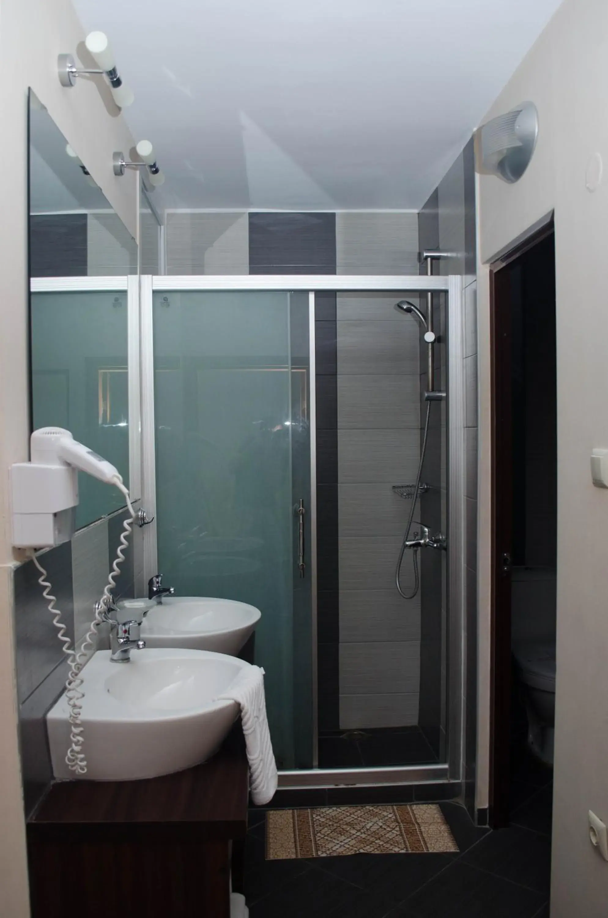 Suite (4 Adults) in Flagman Hotel Suite (4 Adults) in Flagman Hotel