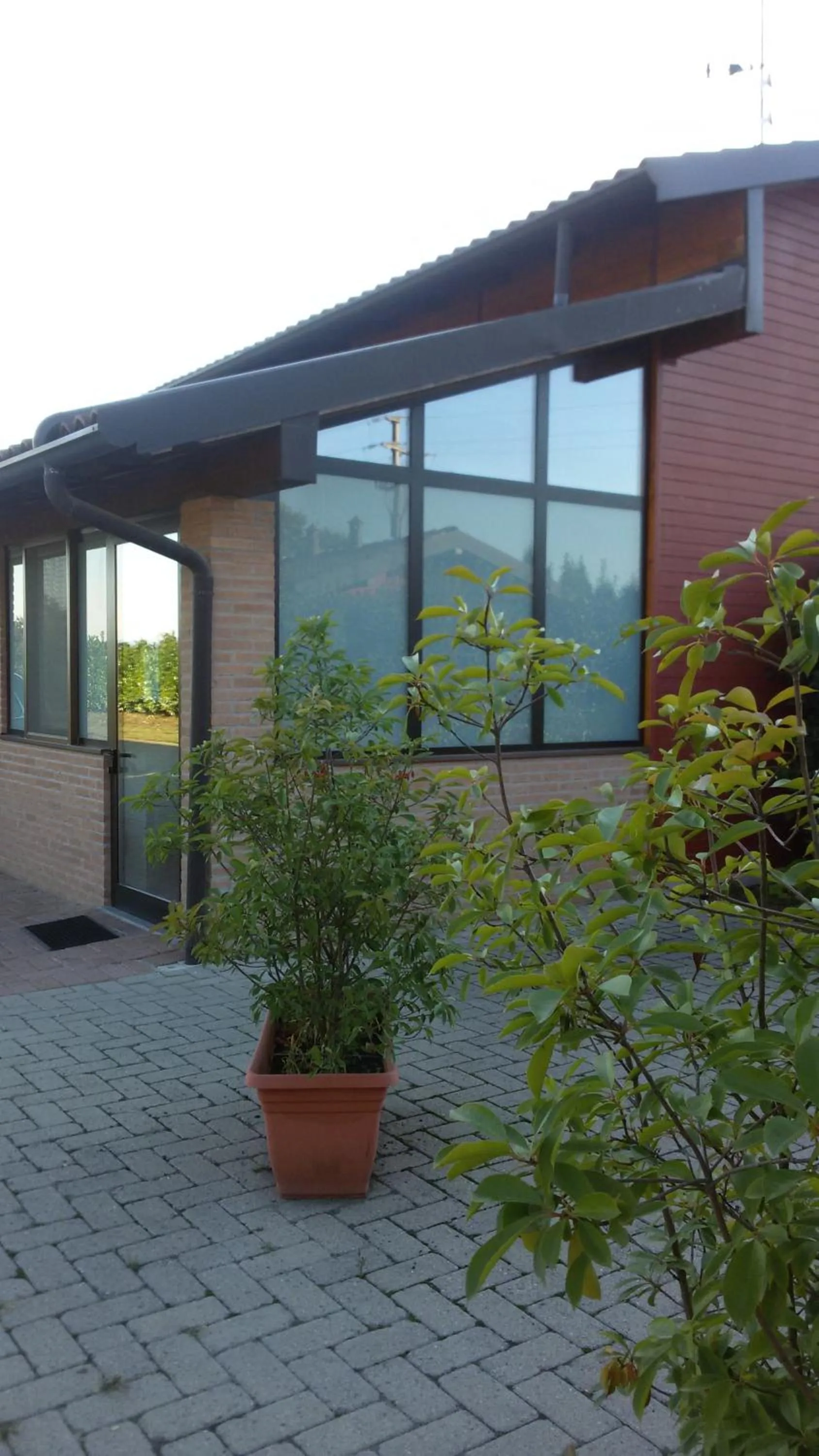 Facade/entrance in Motel 7 Laghi