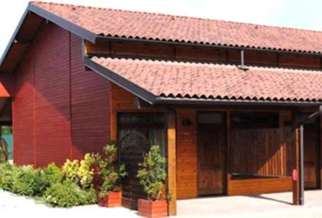 Facade/entrance in Motel 7 Laghi