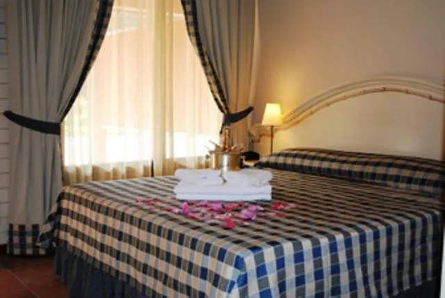 Bed in Motel 7 Laghi