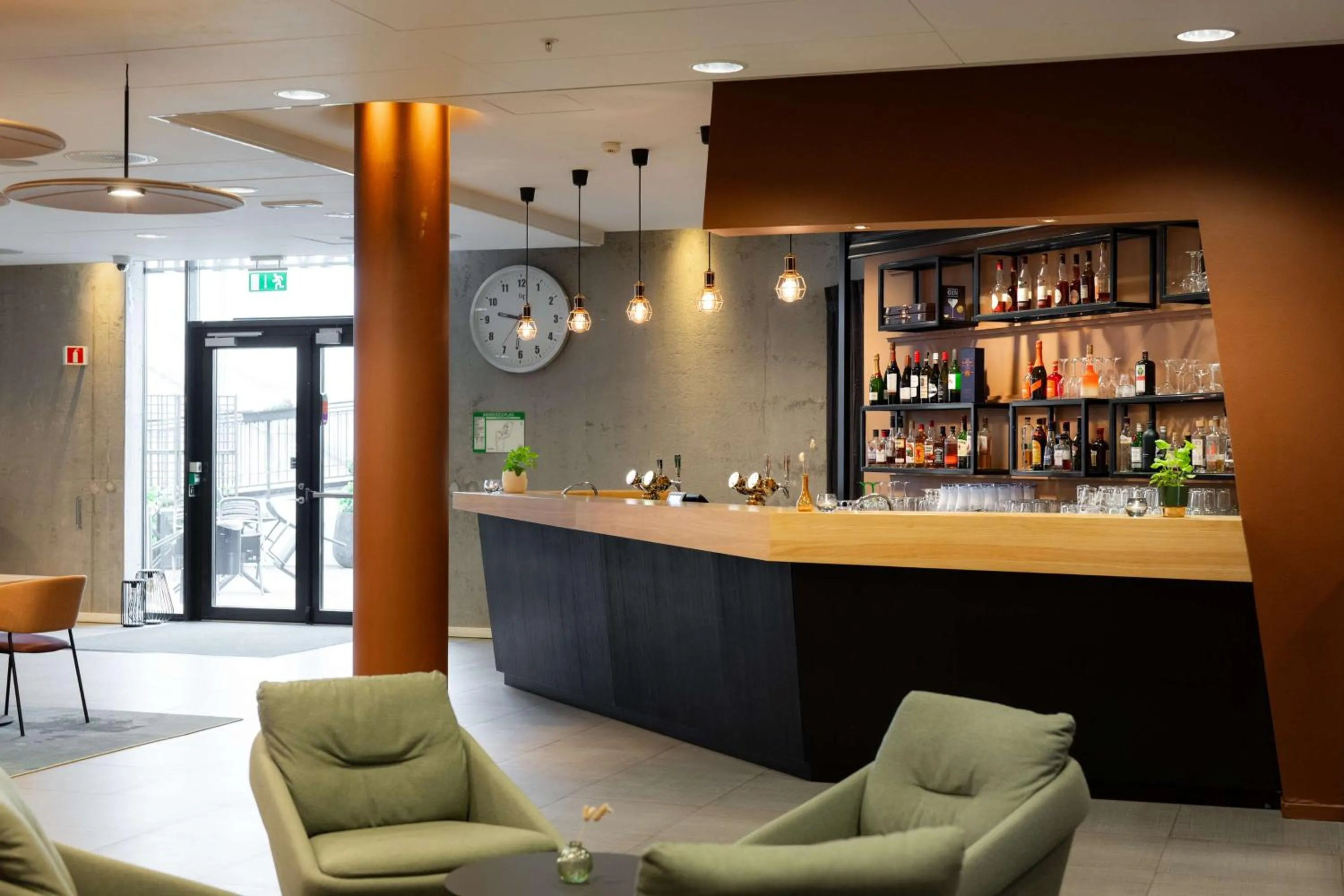 Lounge or bar in Scandic Stavanger Forus
