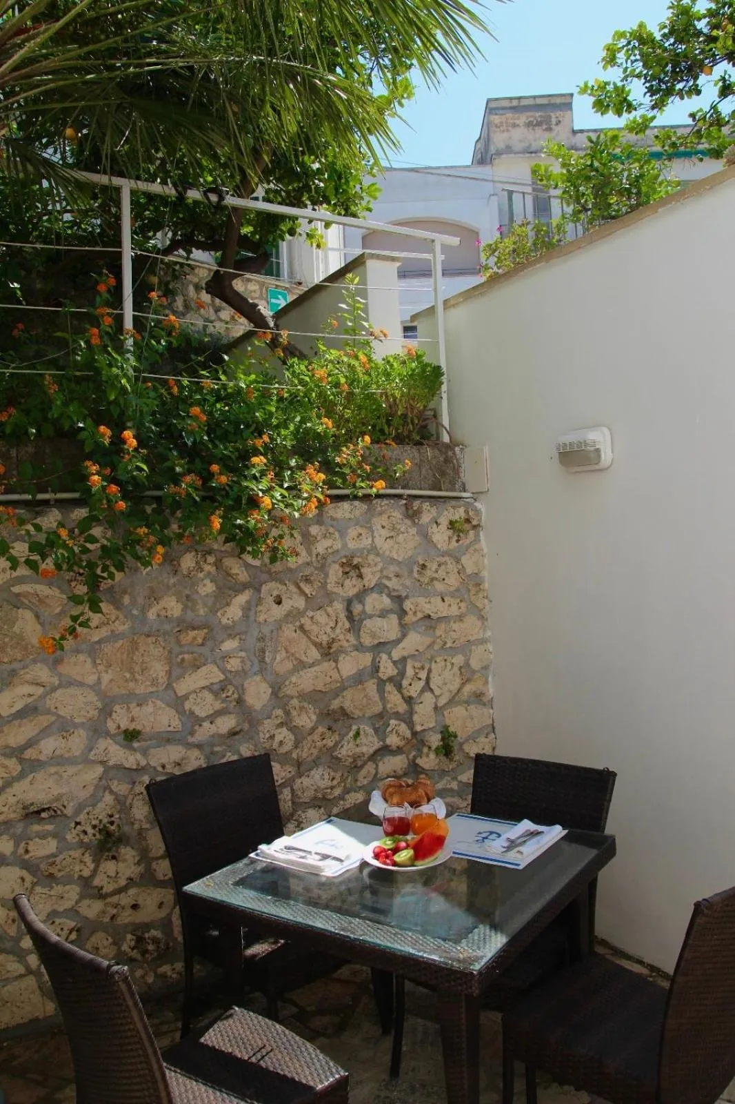 Garden in Hotel Degli Ulivi