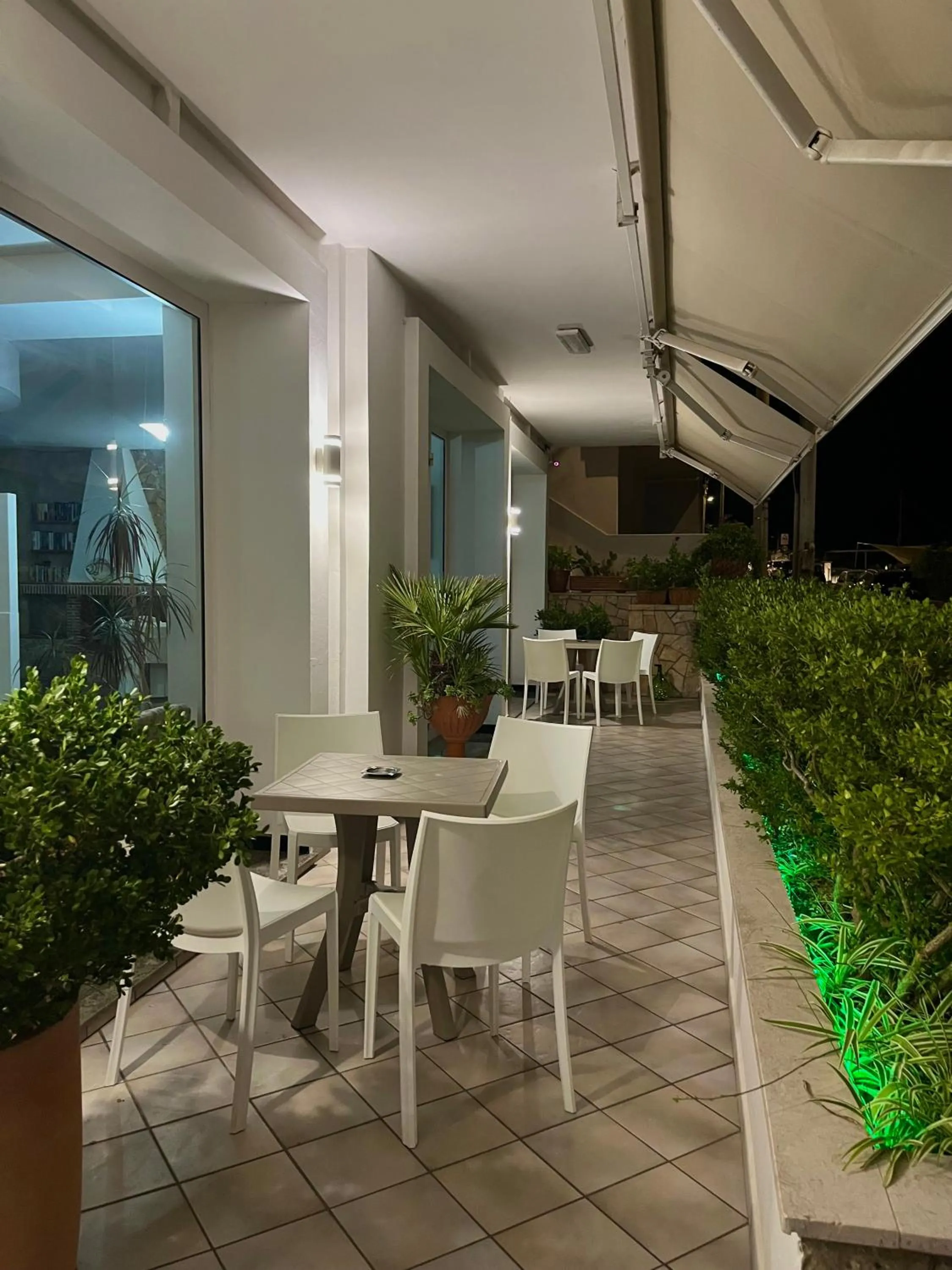 Night in Hotel Degli Ulivi