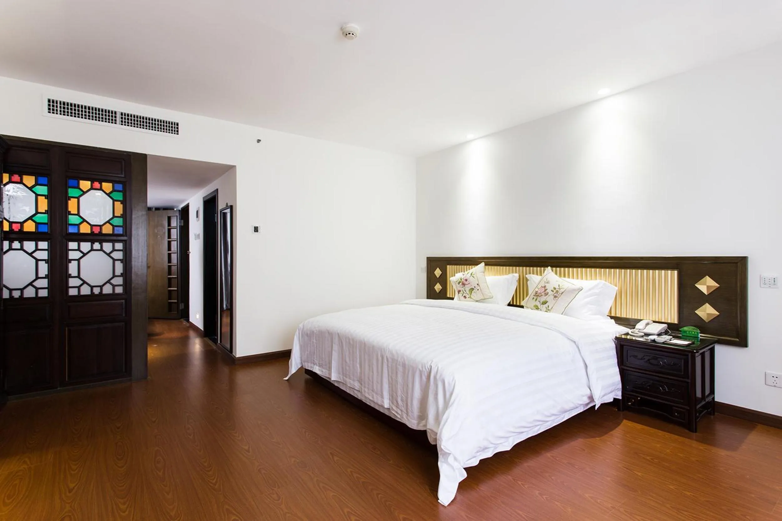 bunk bed in Zhuhai Special Economic Zone Hotel