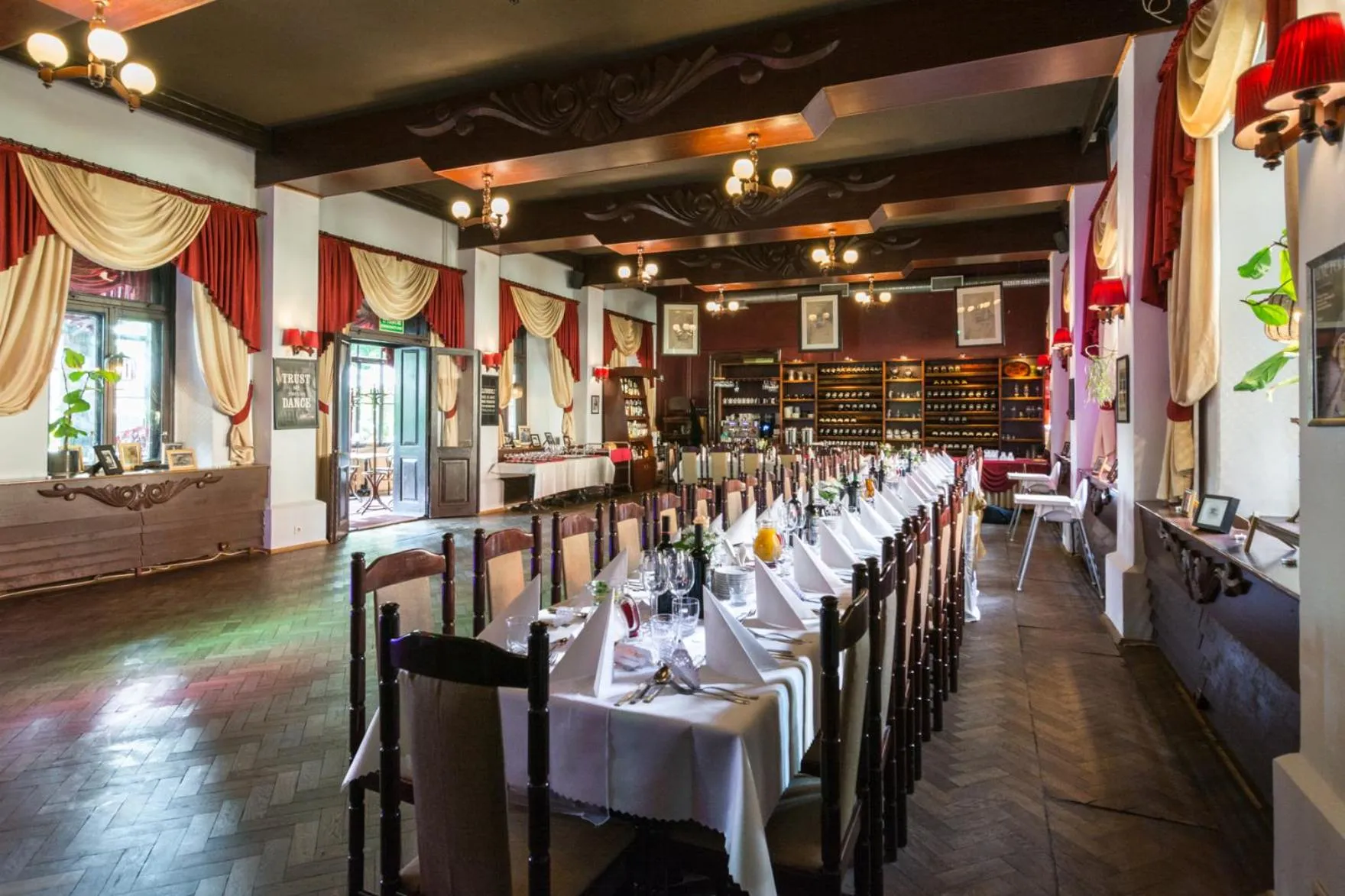 Restaurant/places to eat in Willa Marta Szczawnica