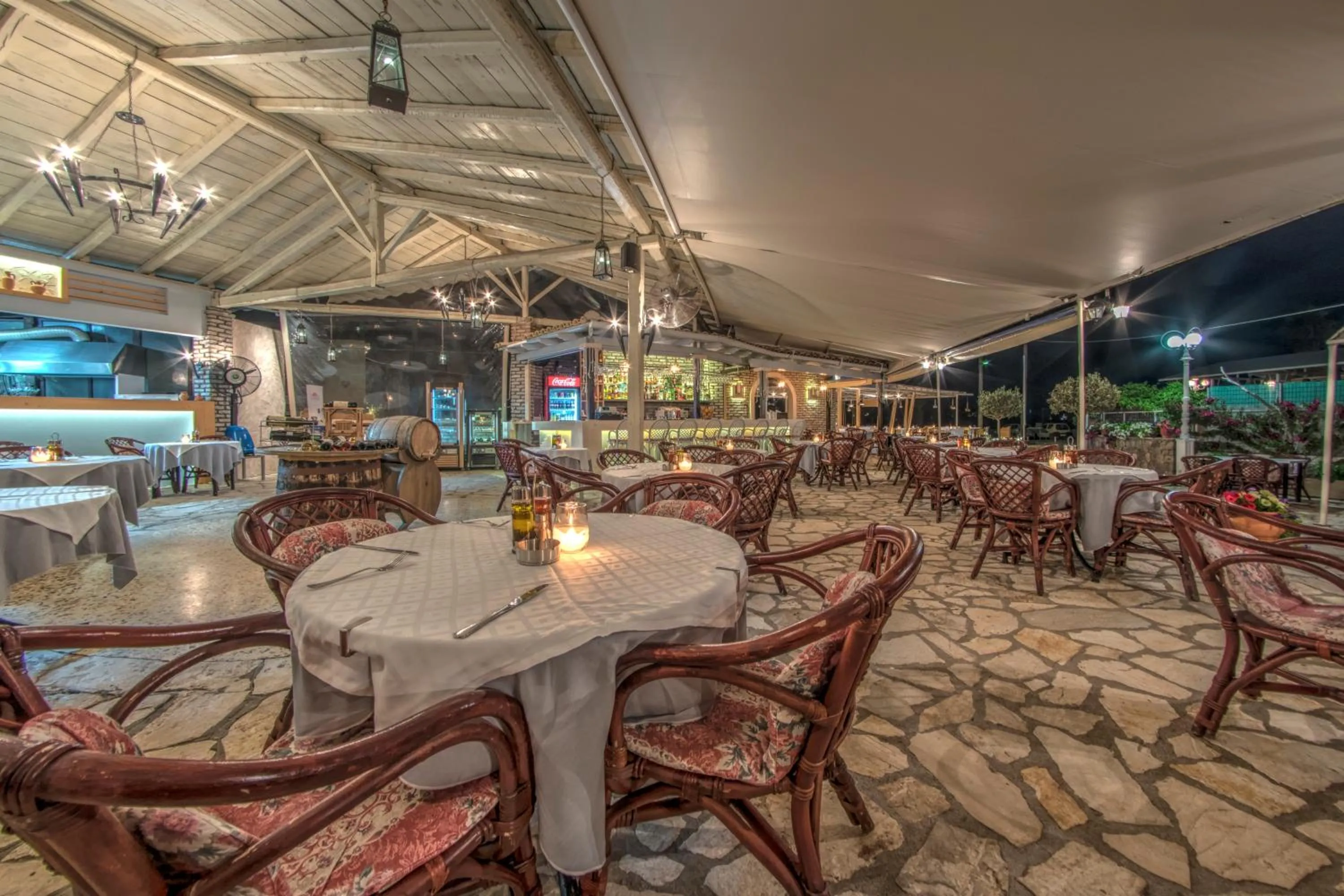 Restaurant/places to eat in Iliada Beach Hotel