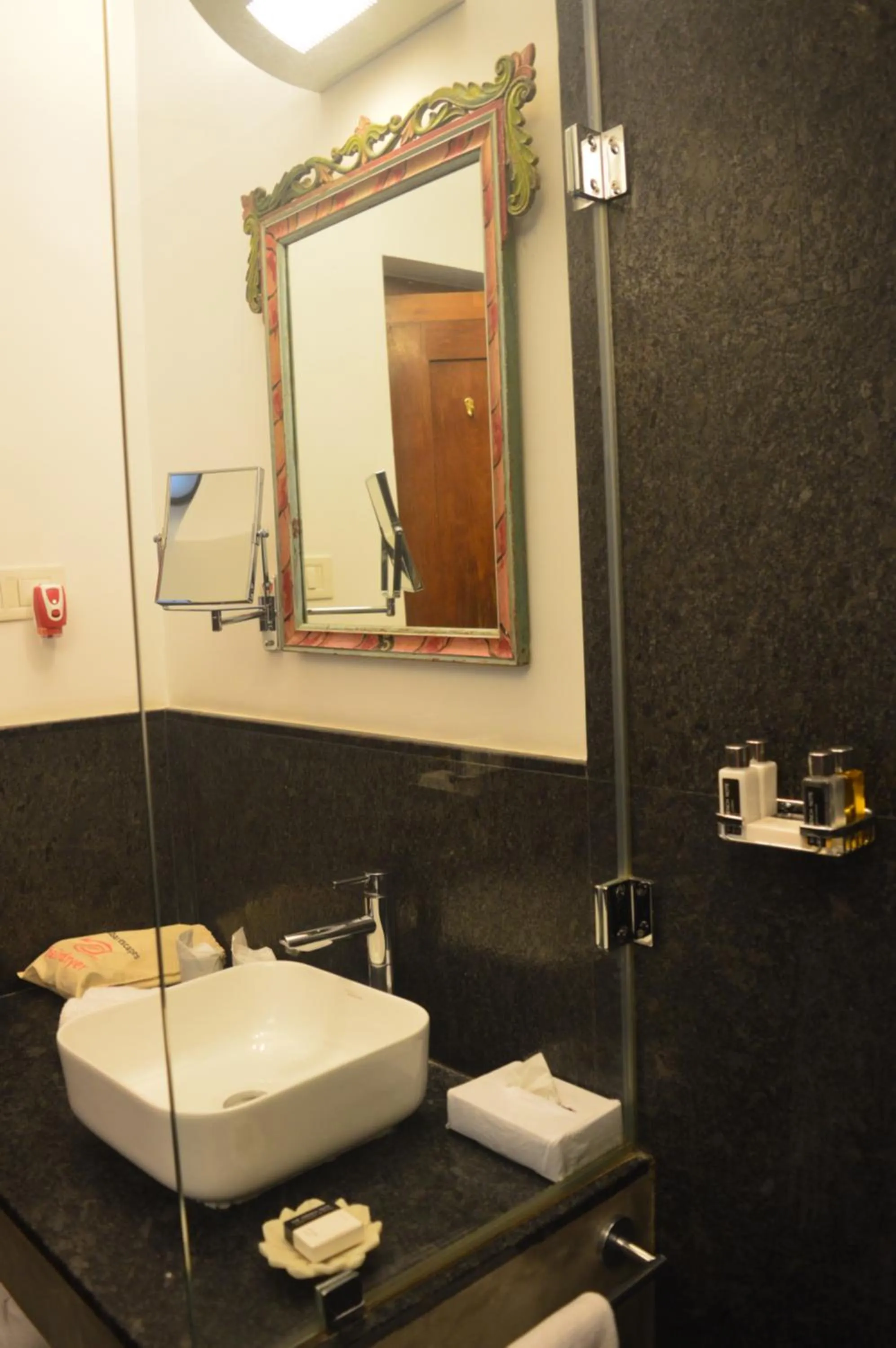 Toilet in Malabar House