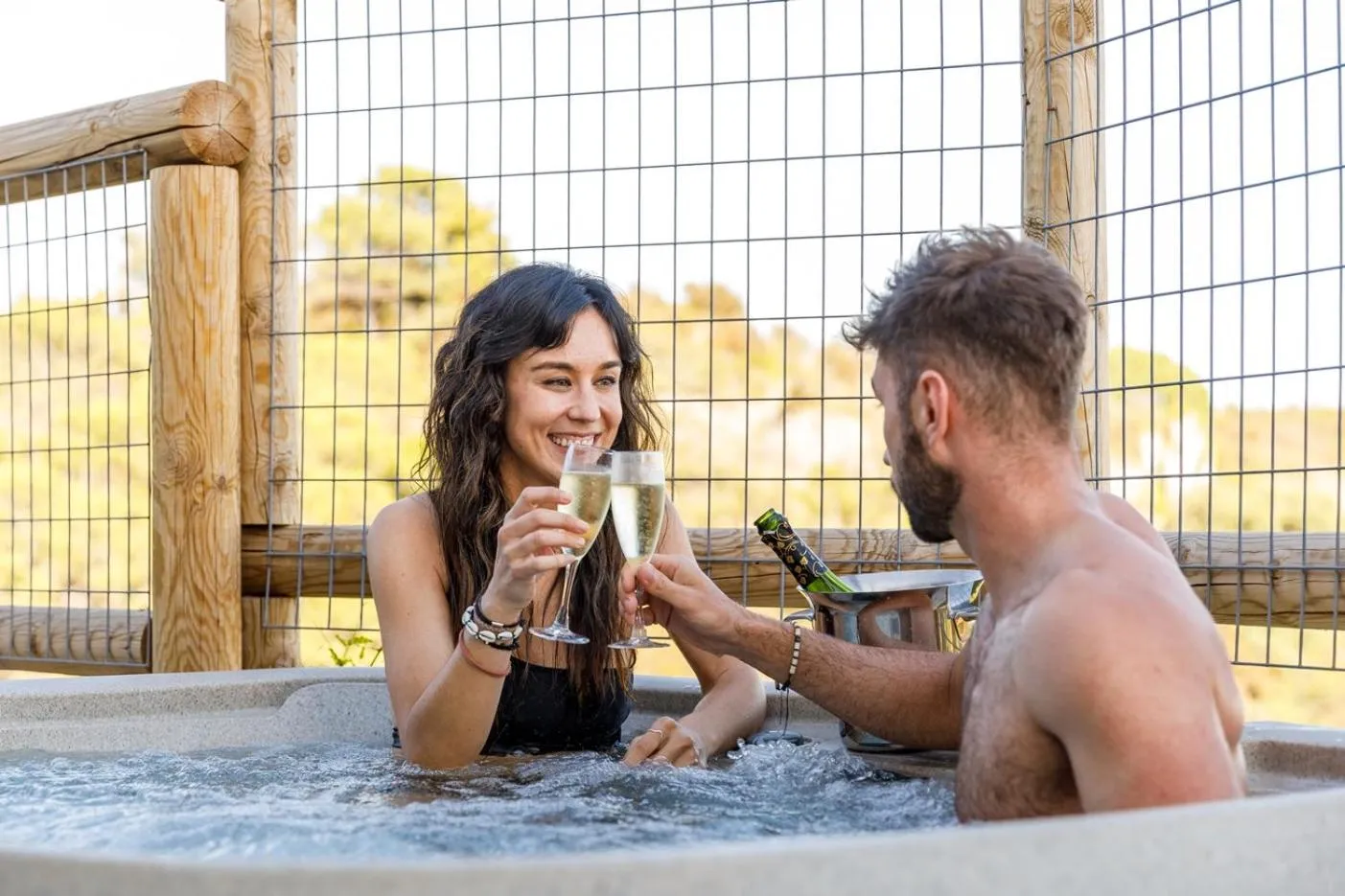 Guests in Hotel Selwo Lodge - Animal Park Tickets Included