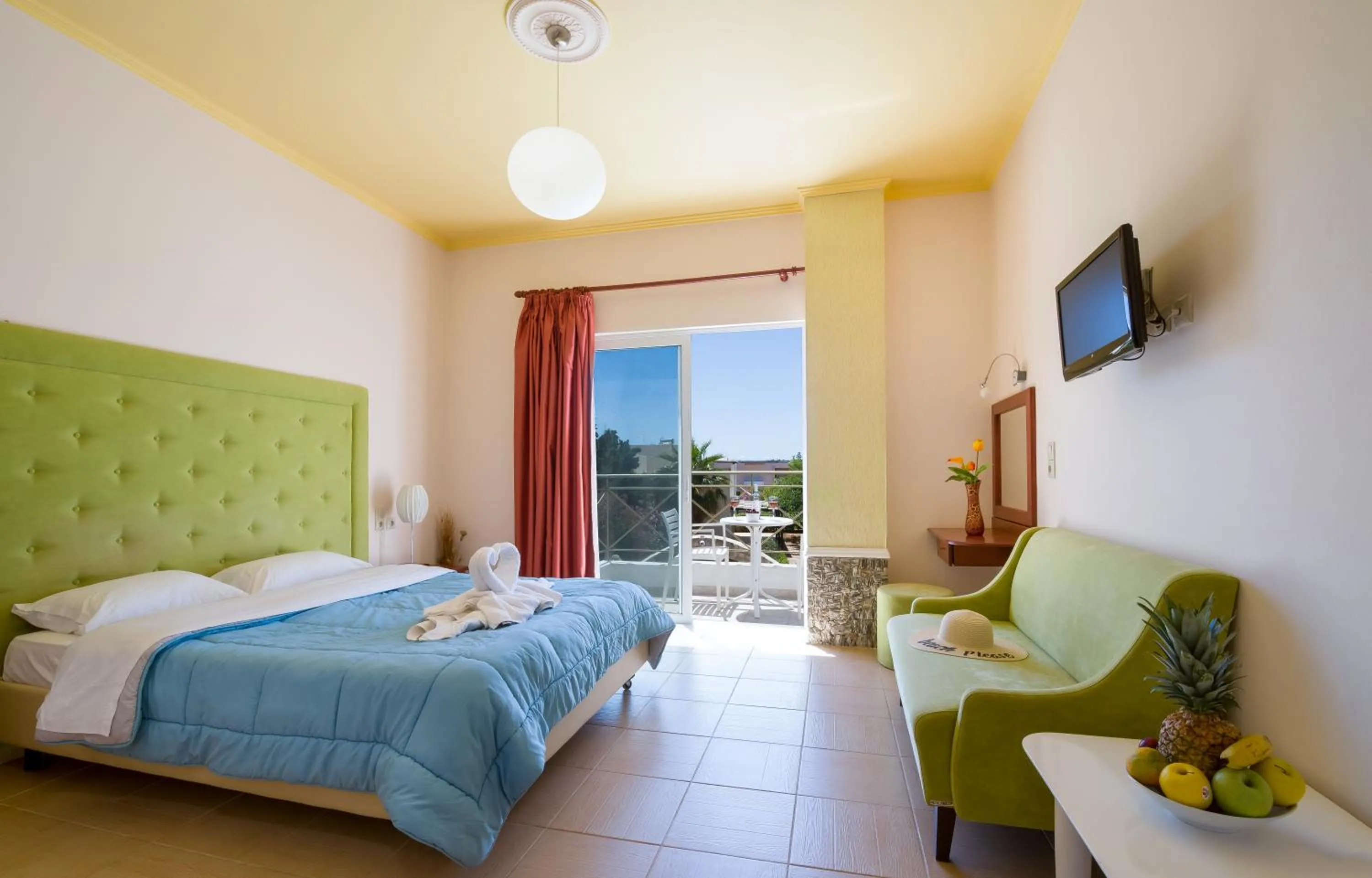 Living room, Bed in Paradice Hotel Luxury Suites-Near zorbas Beach-FREE Breakfast