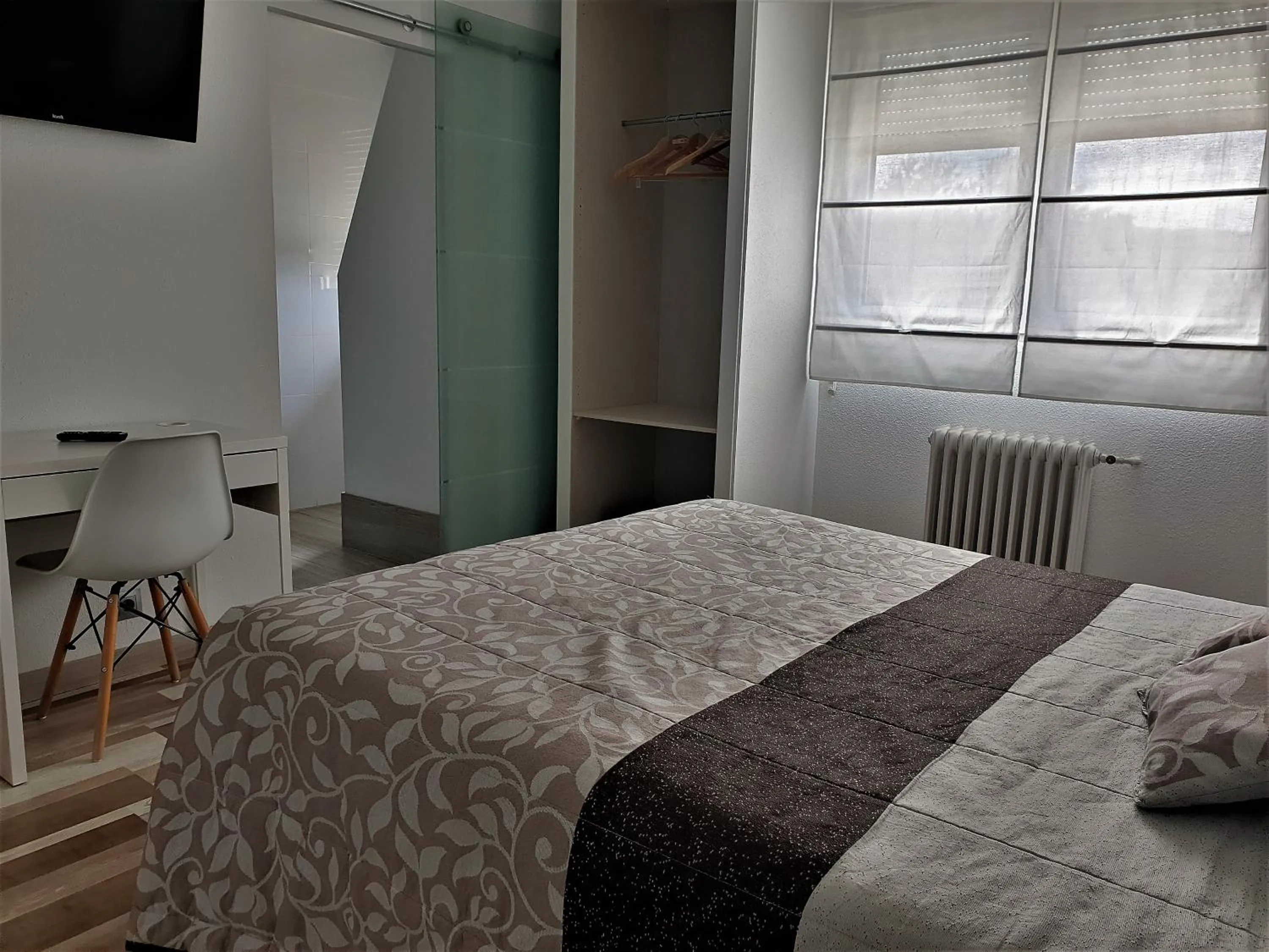 Bed in Hotel Area Serrano