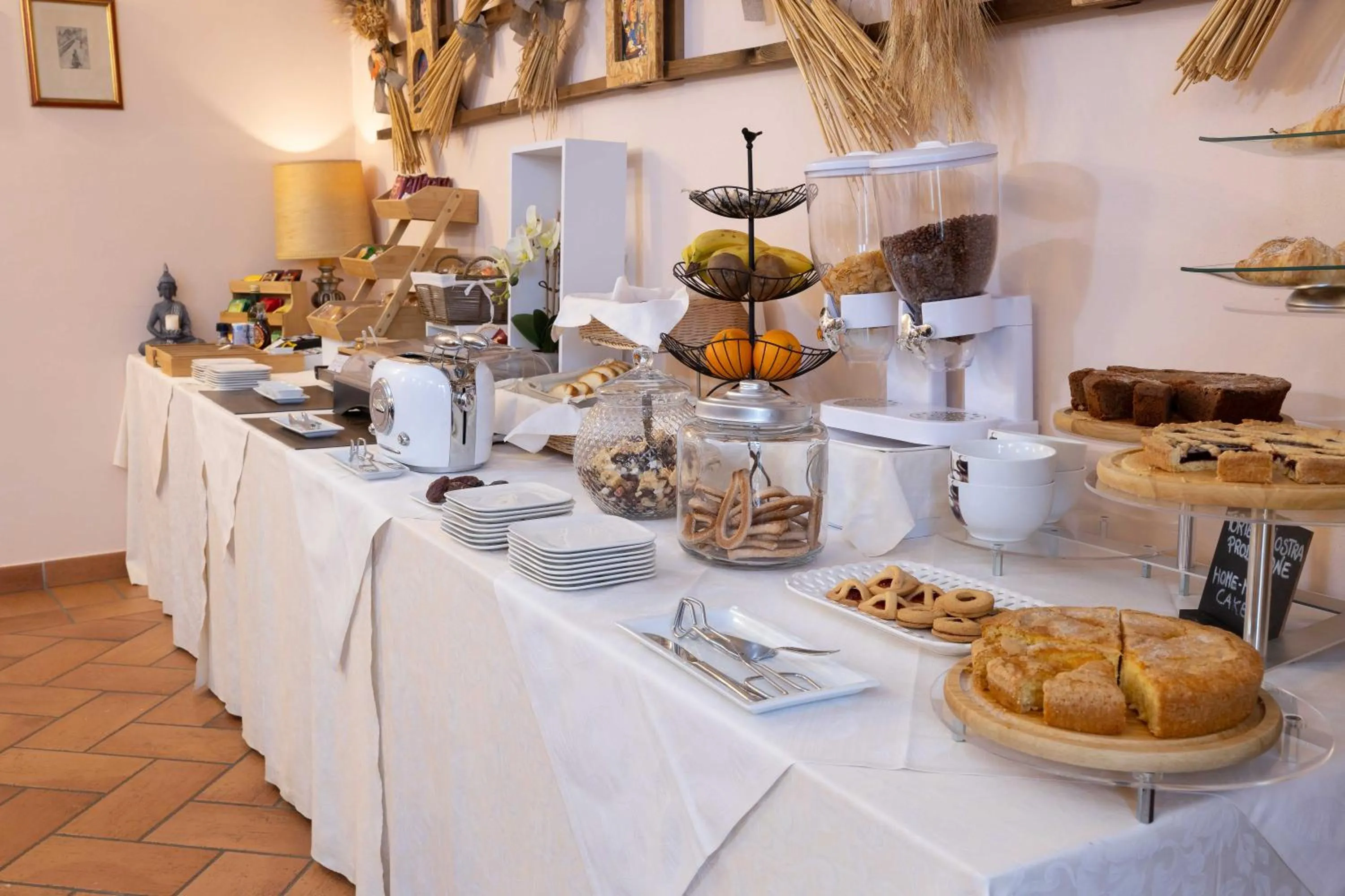 Food and drinks in Hotel La Fertè