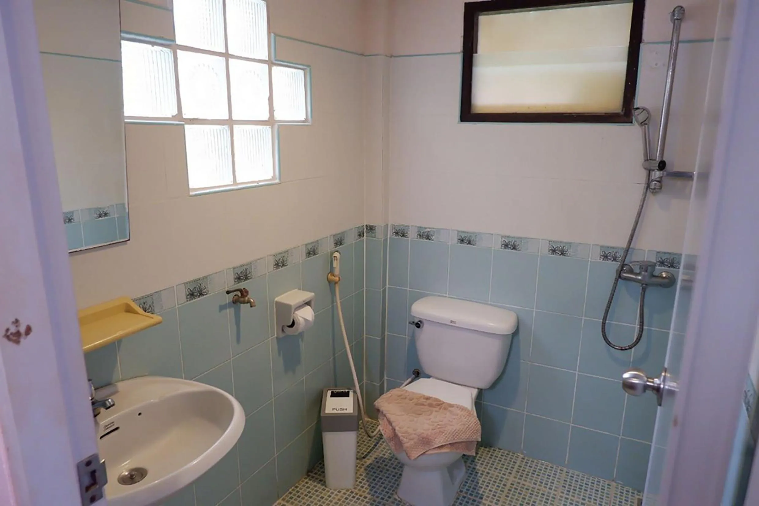 Shower in Seashell Resort Koh Tao-SHA Plus