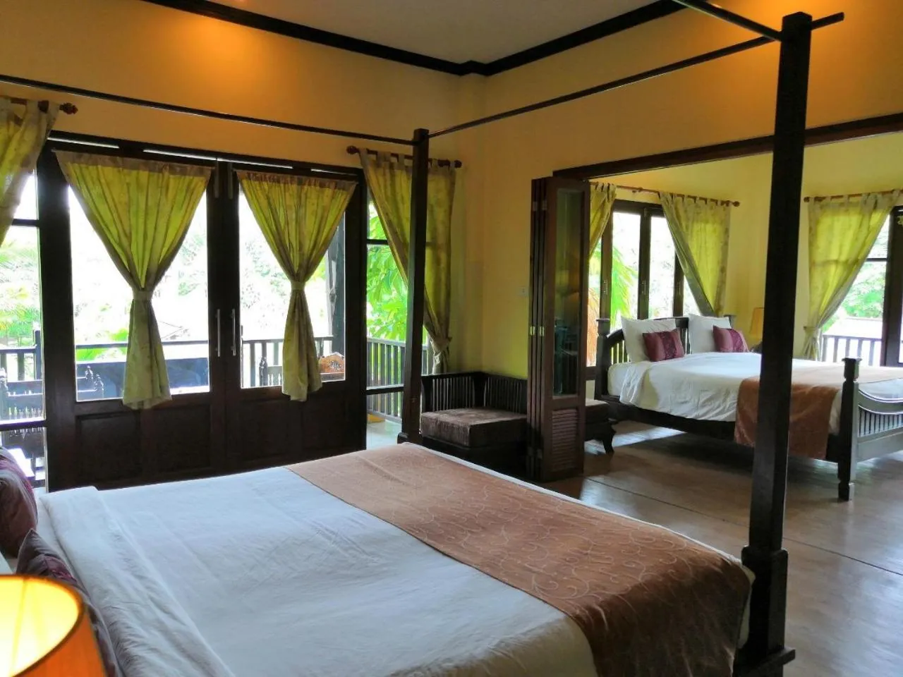 Photo of the whole room, Bed in Seashell Resort Koh Tao-SHA Plus