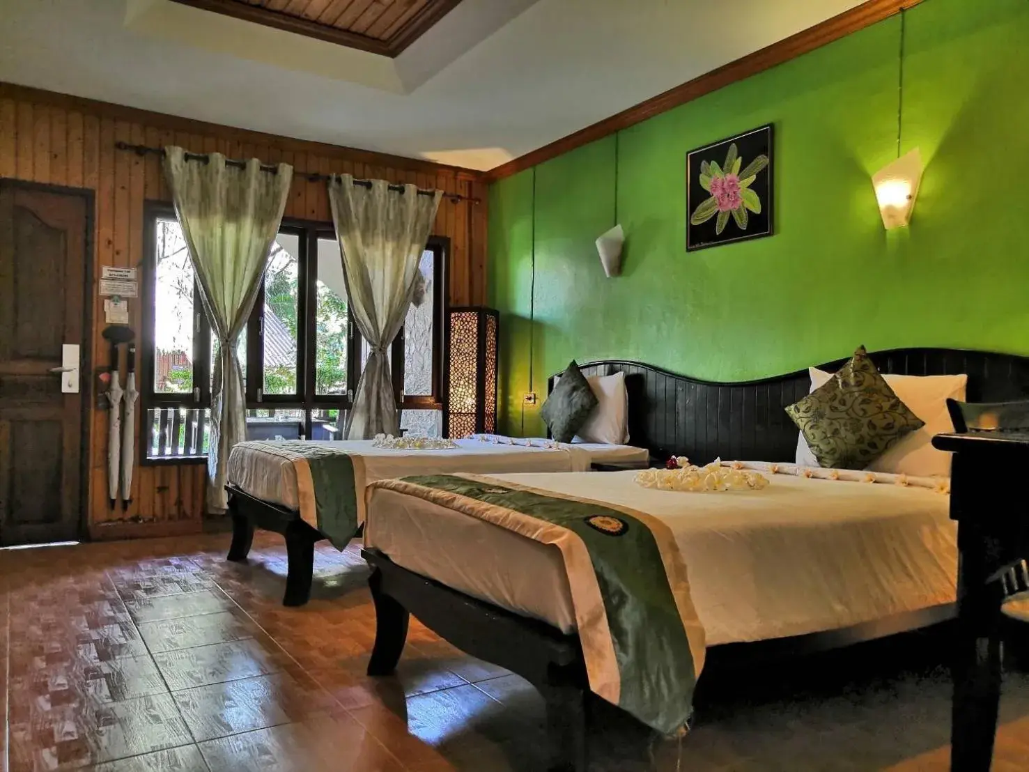 Superior Twin Room with Garden View in Seashell Resort Koh Tao-SHA Plus Superior Twin Room with Garden View in Seashell Resort Koh Tao-SHA Plus