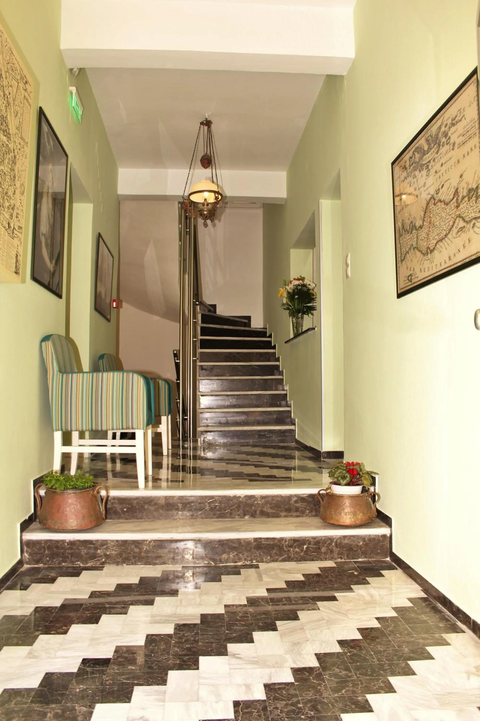 Lobby or reception in Rea Hotel