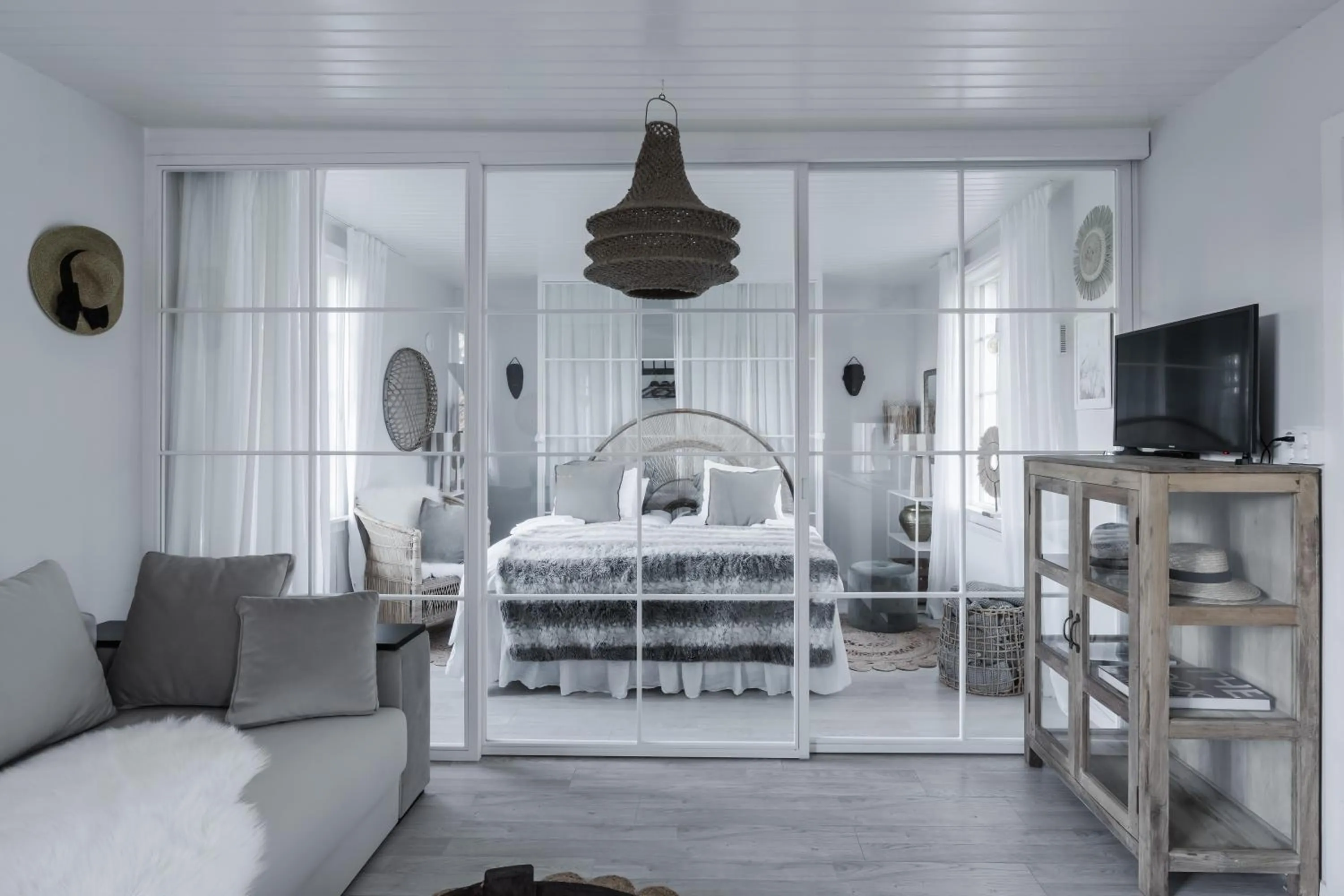 Property building, Bed in Pensionat Enehall