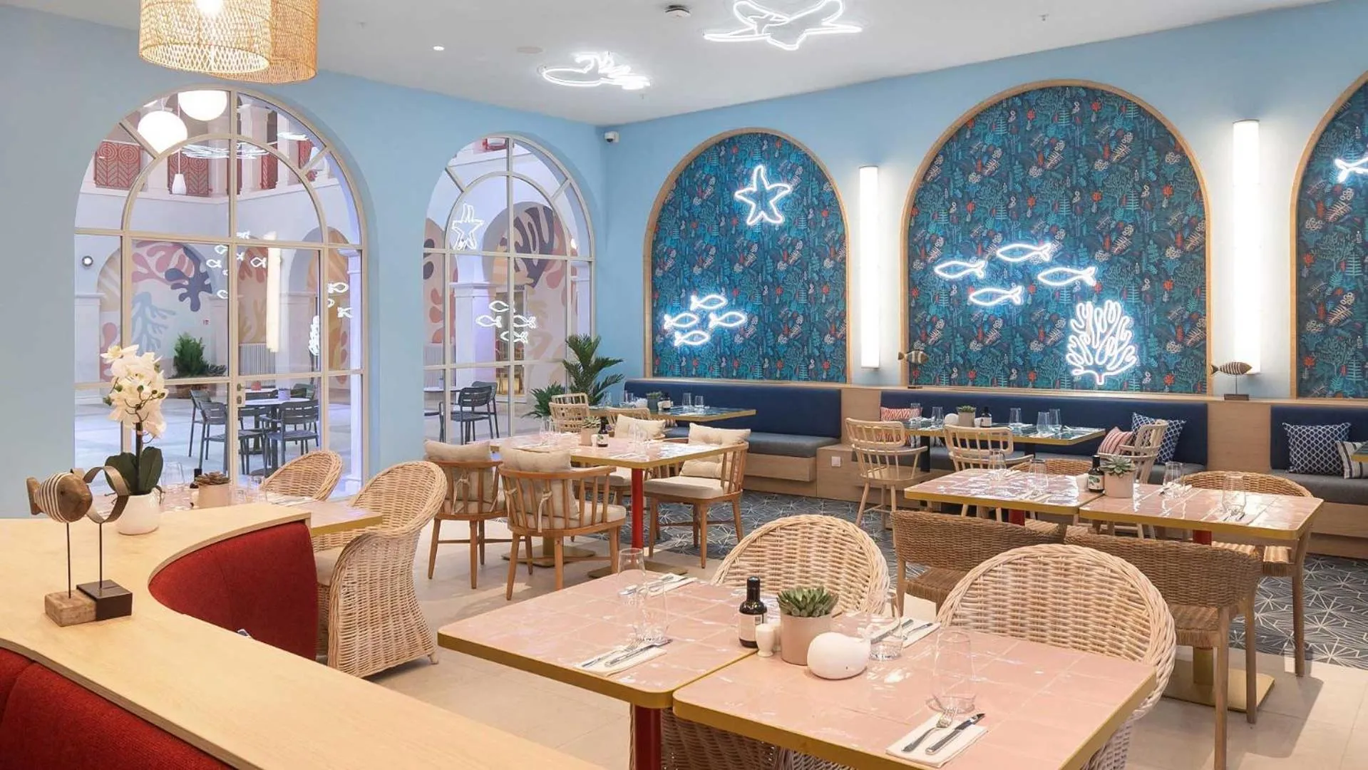 Restaurant/places to eat in Amadria Park Kids Hotel Andrija