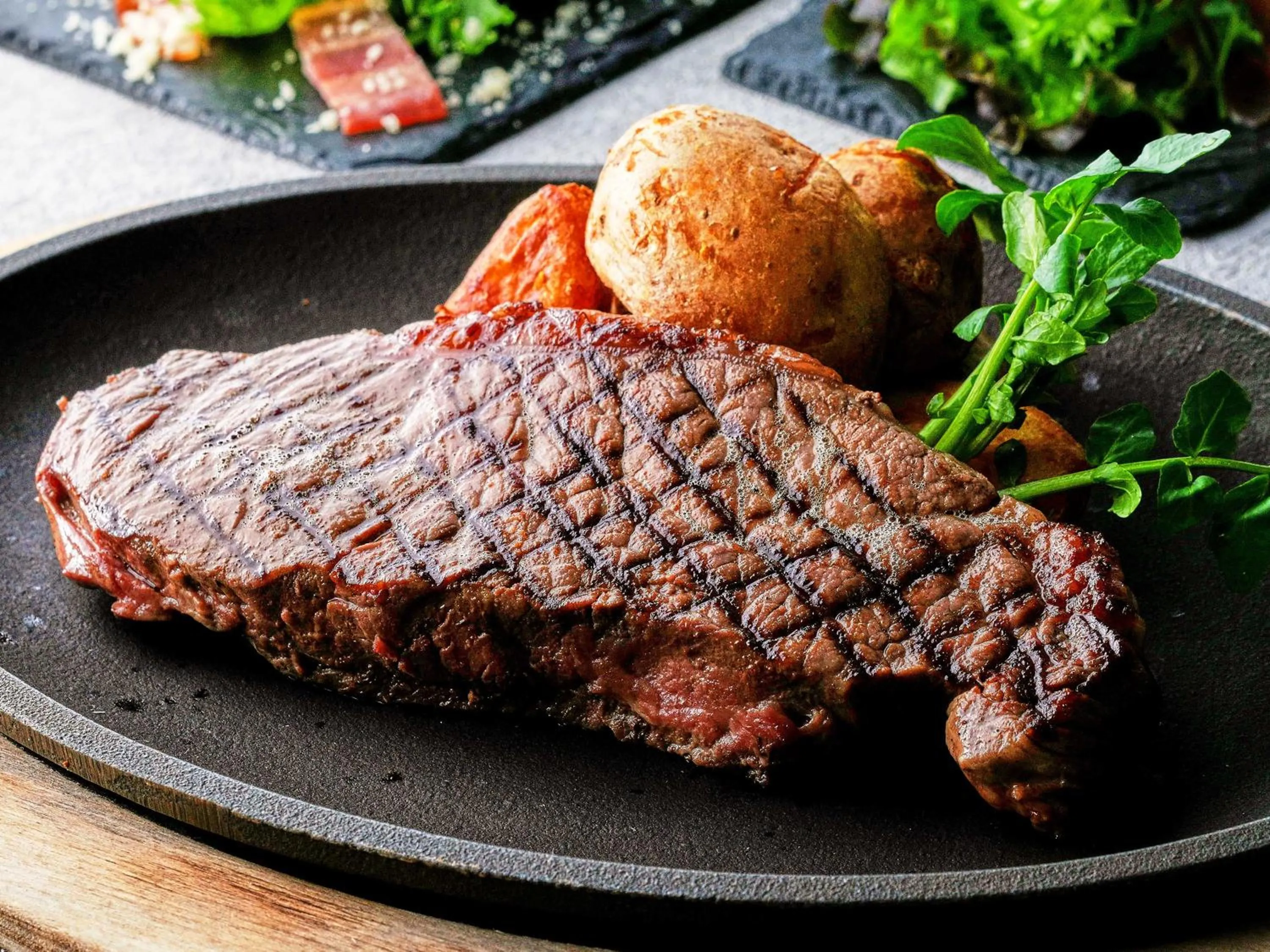 Restaurant/places to eat in Kawasaki King Skyfront Tokyu REI Hotel