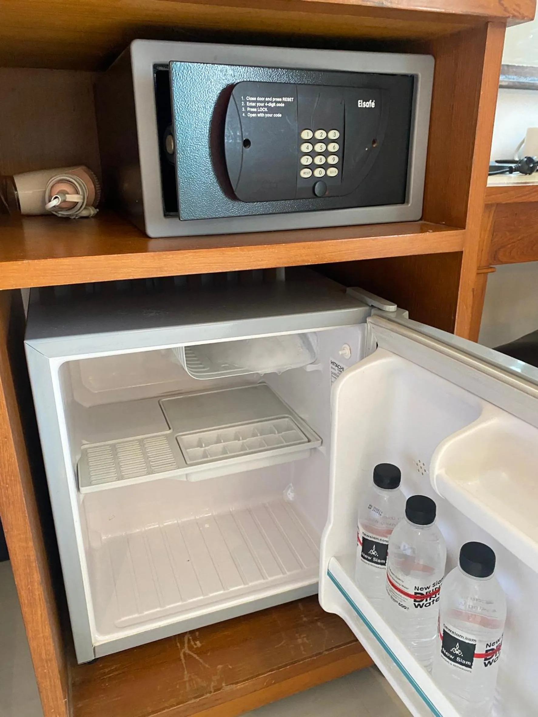 New Siam III Guest House