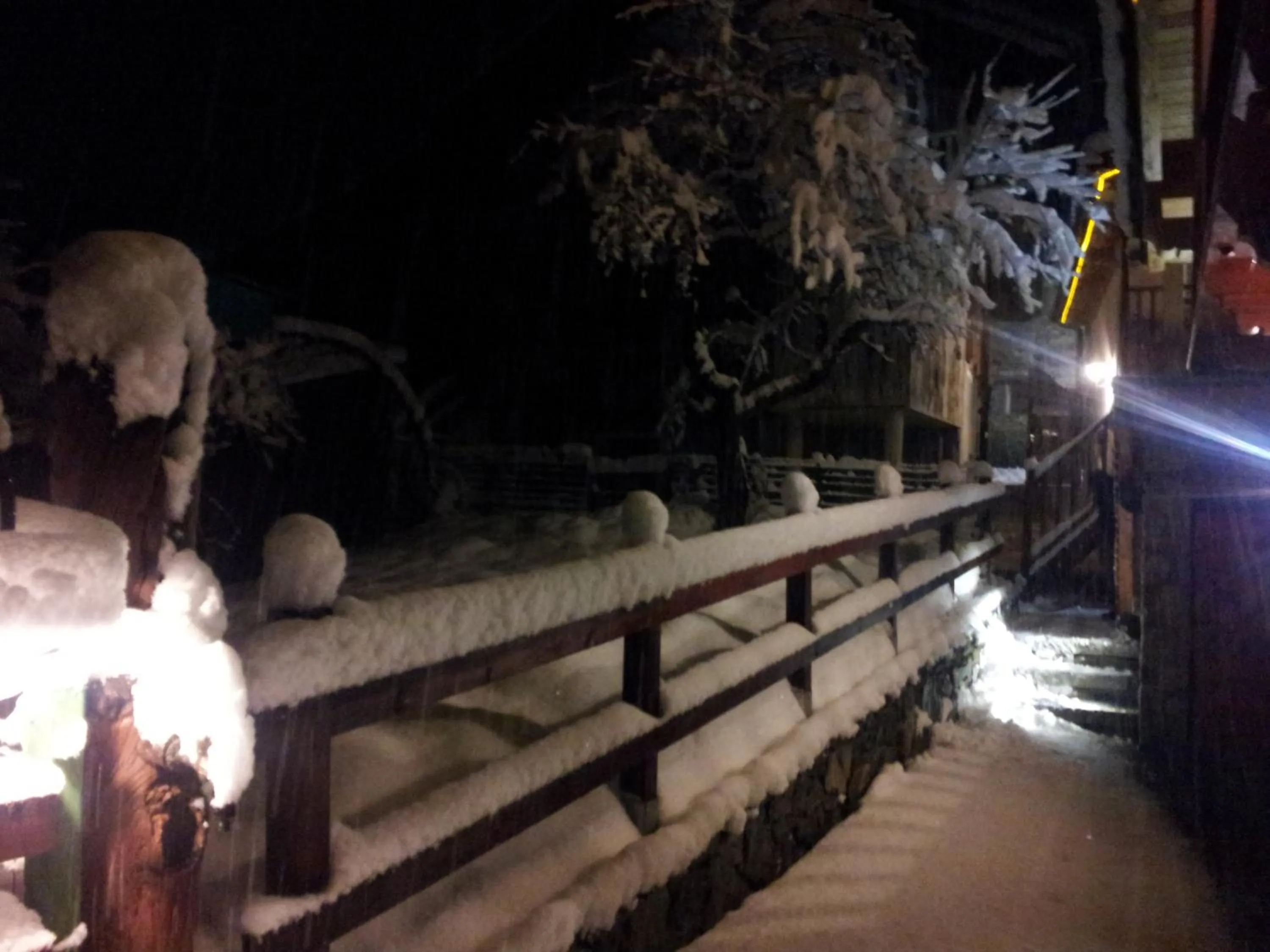 Facade/entrance in Eco Chalet Maison Dominique