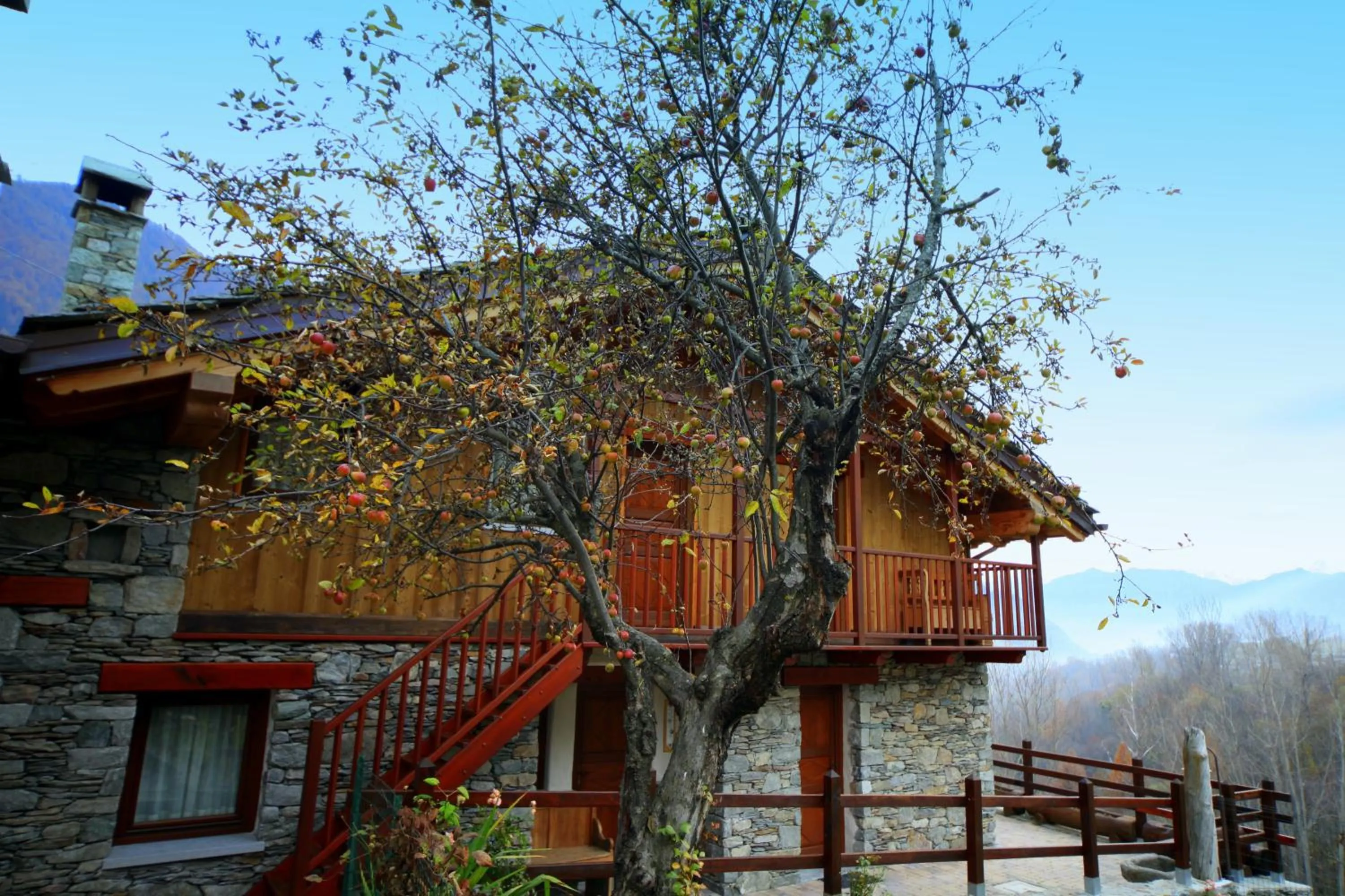 Facade/entrance in Eco Chalet Maison Dominique
