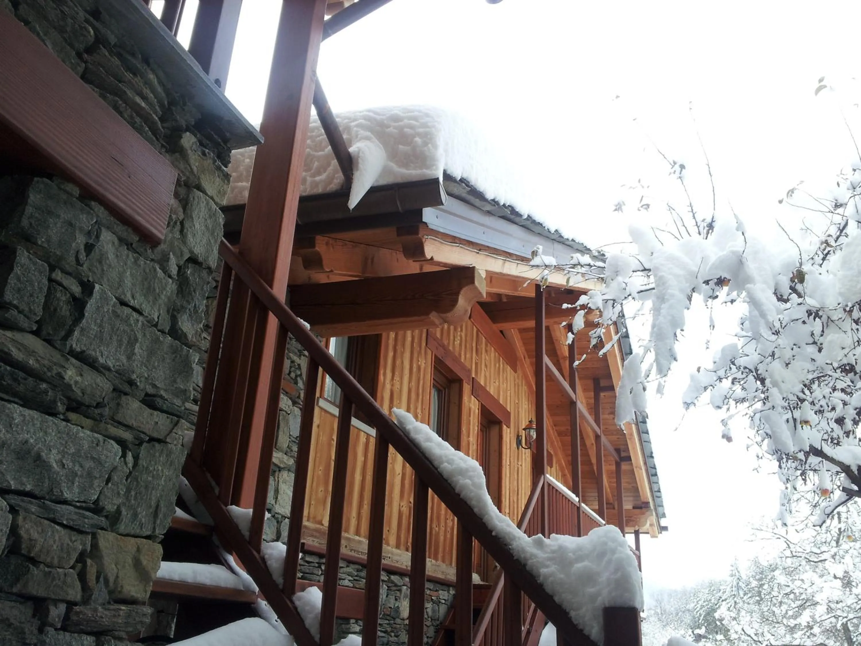 Facade/entrance in Eco Chalet Maison Dominique