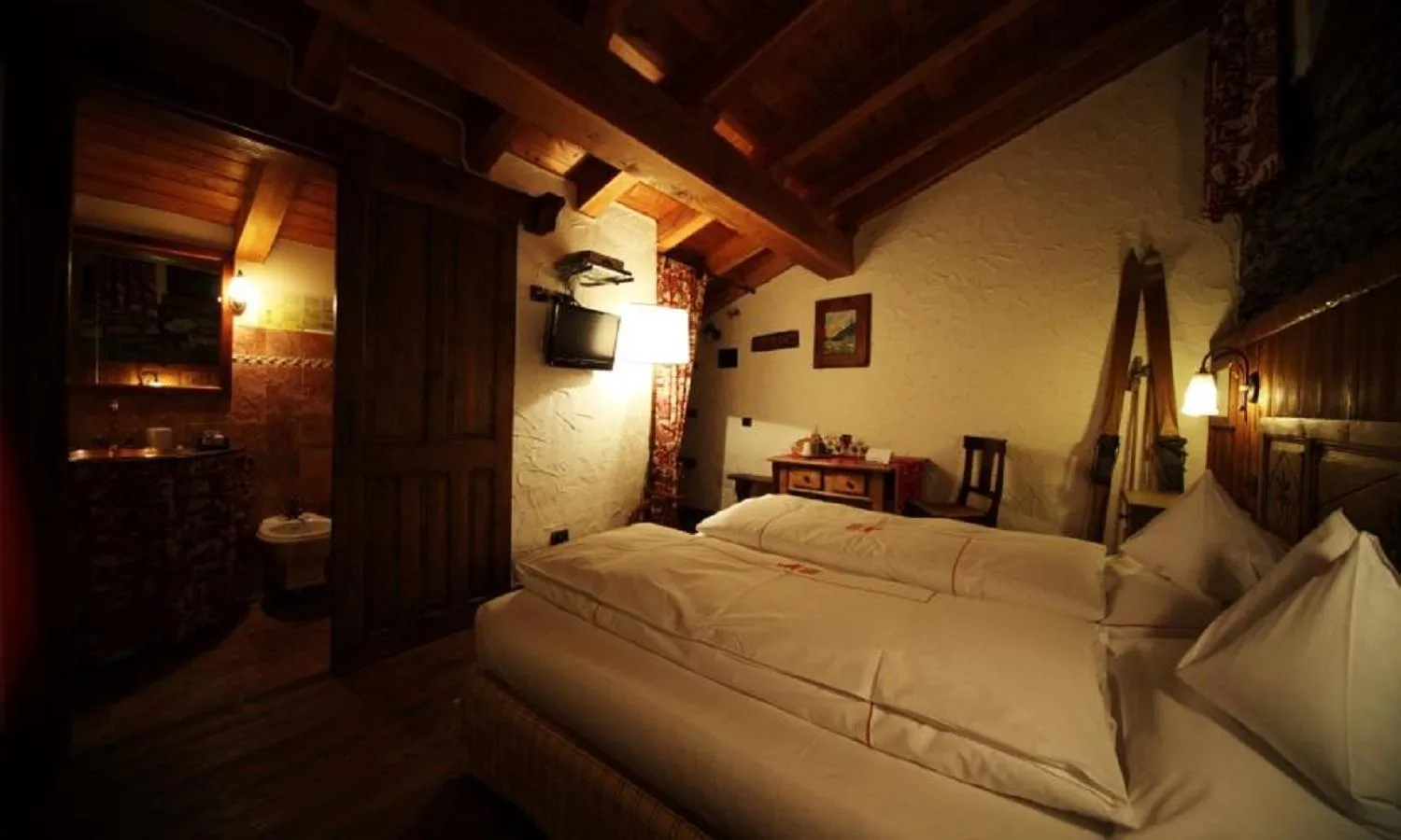 Bed in Eco Chalet Maison Dominique