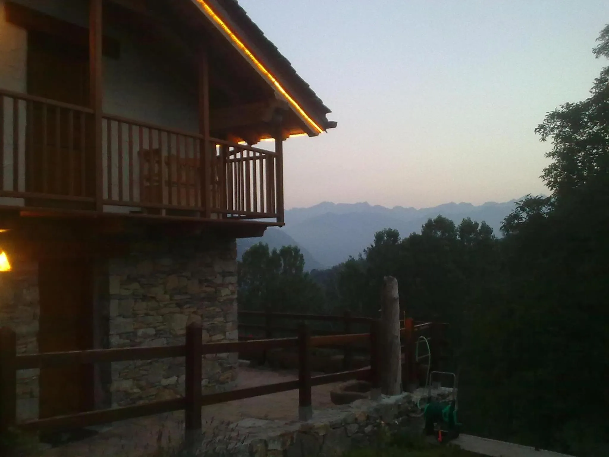 Property building in Eco Chalet Maison Dominique