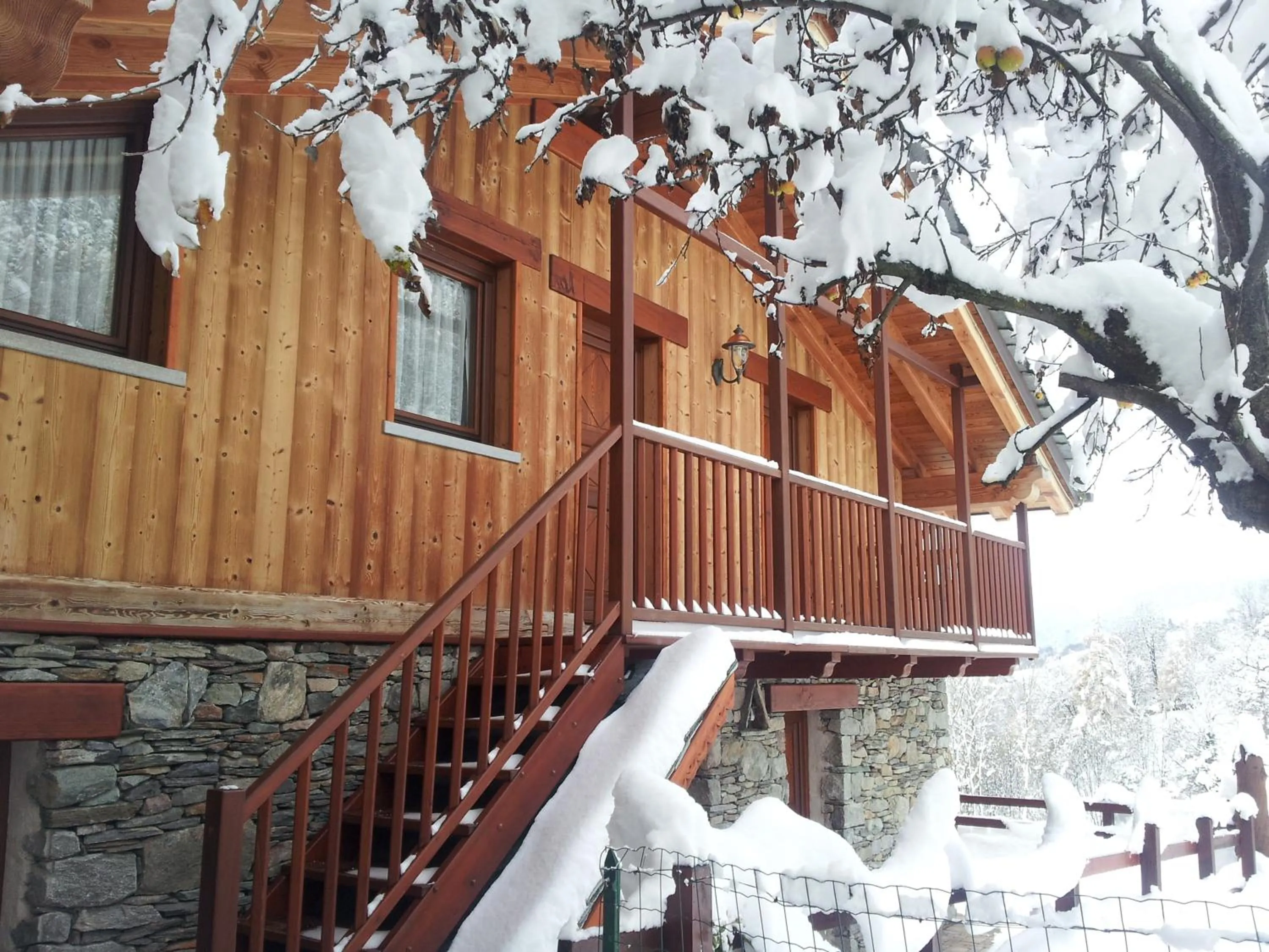 Property building in Eco Chalet Maison Dominique