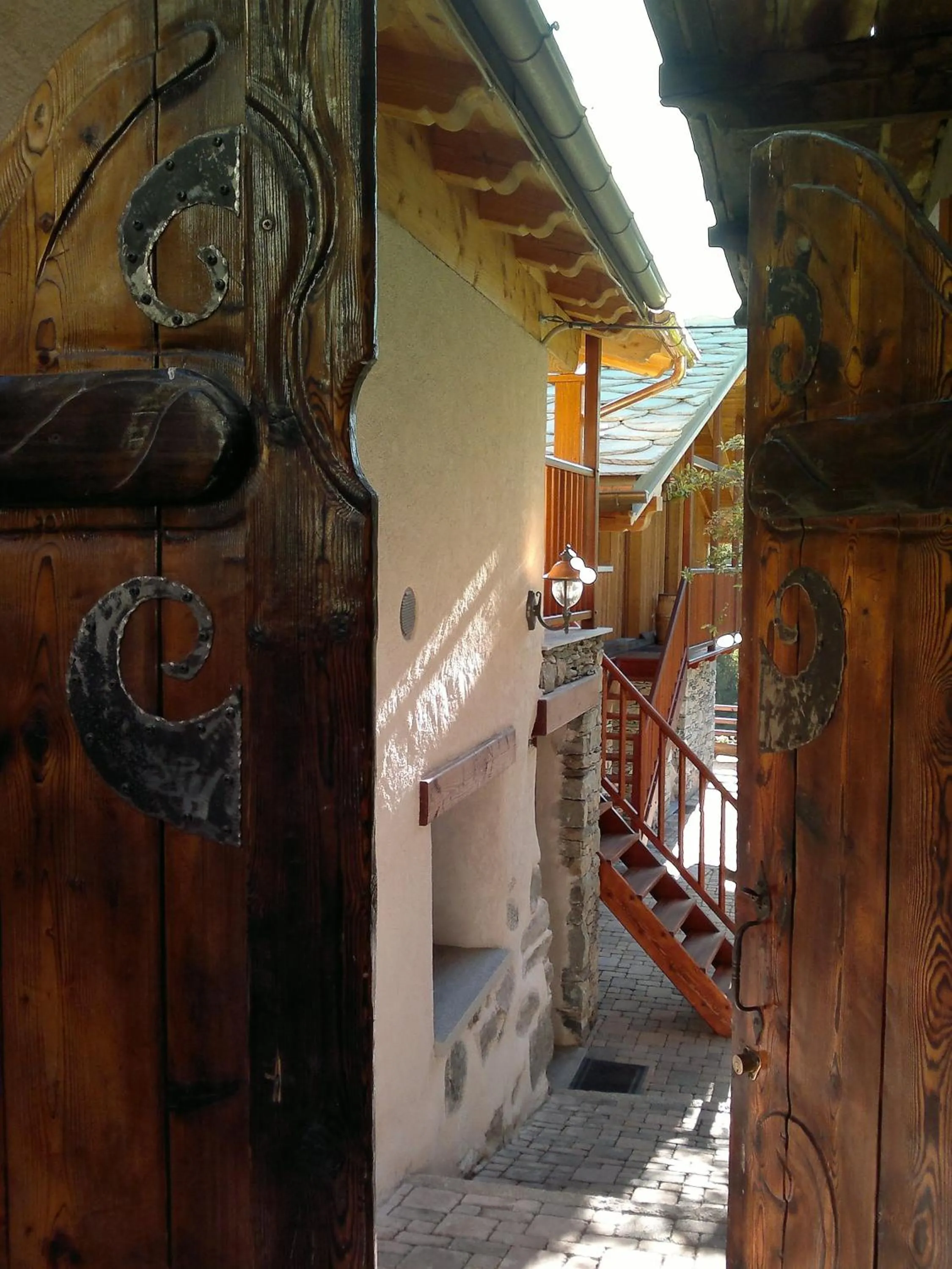 Facade/entrance in Eco Chalet Maison Dominique