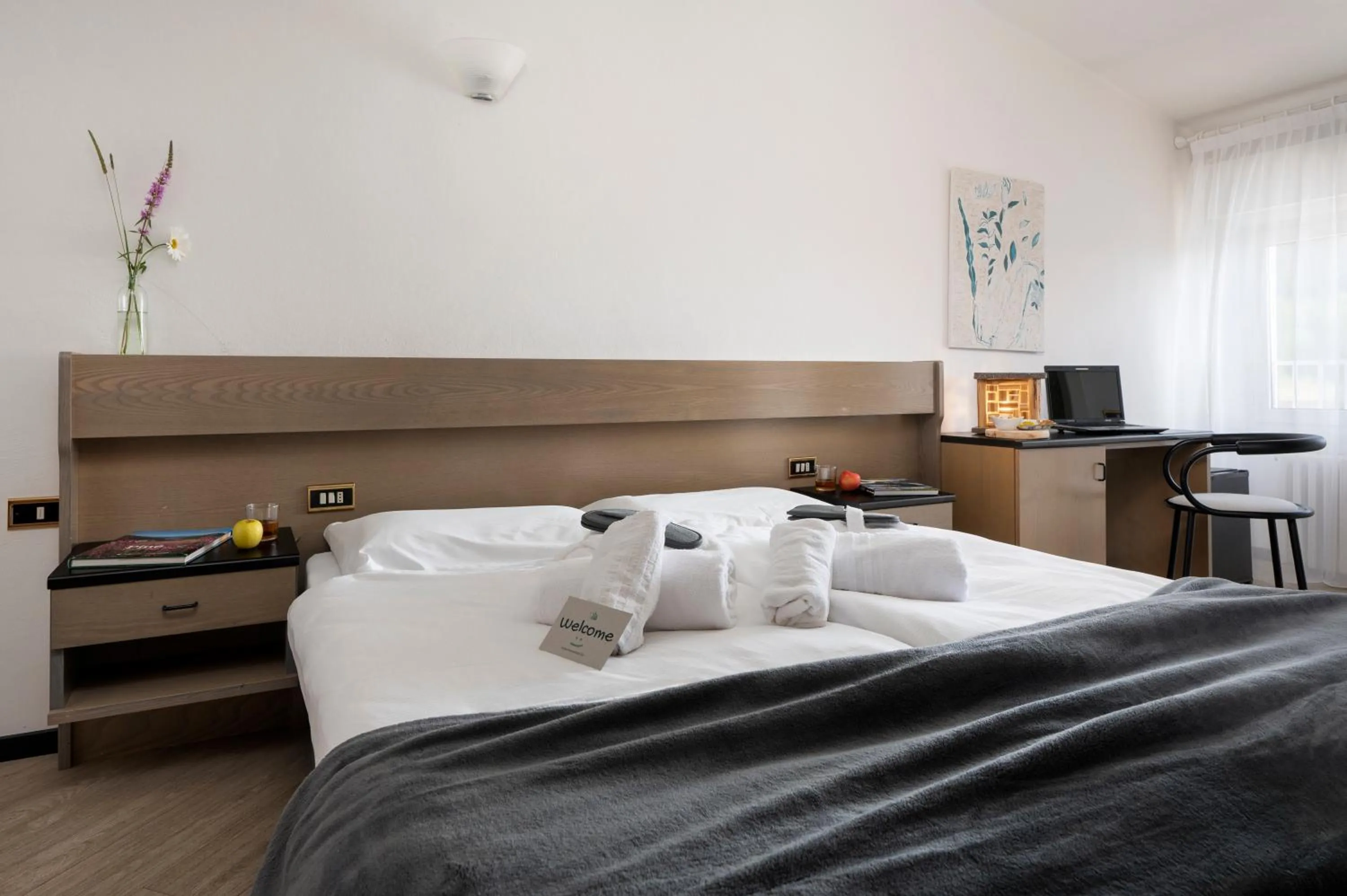 Bed in Hotel Scoiattolo