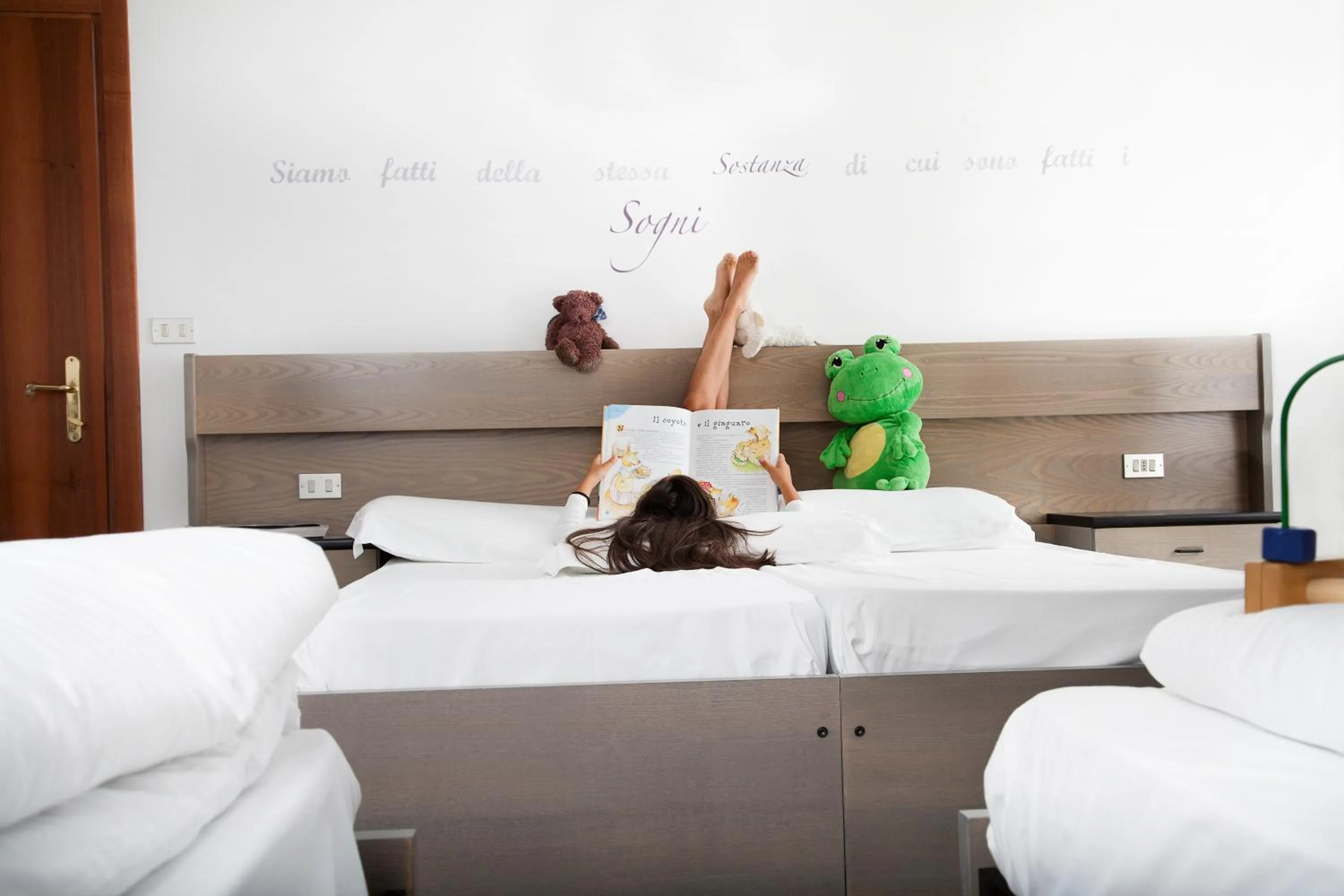 Bed in Hotel Scoiattolo