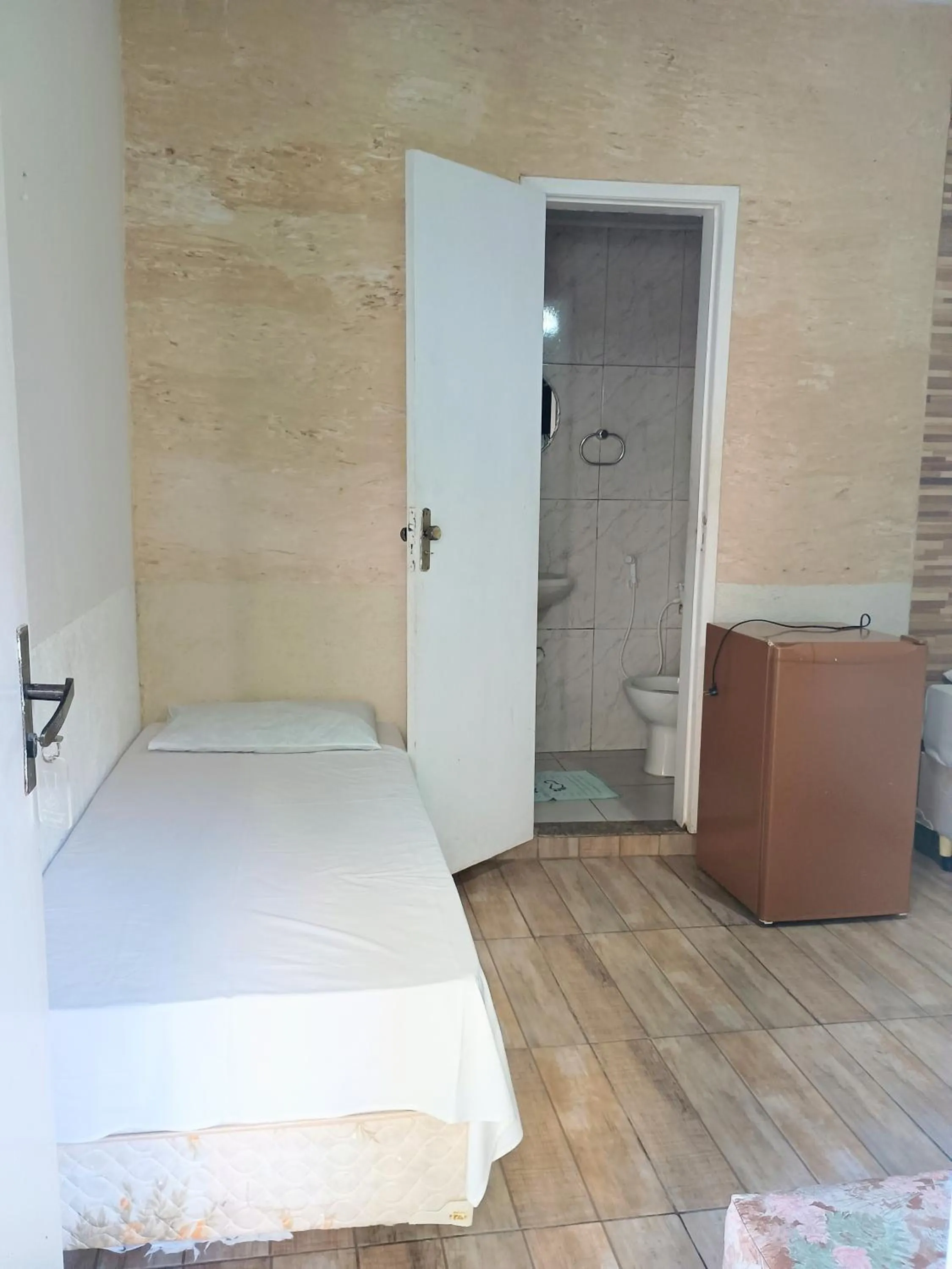 Bathroom in OYO Pousada Recanto Shangrilá, Cabo Frio