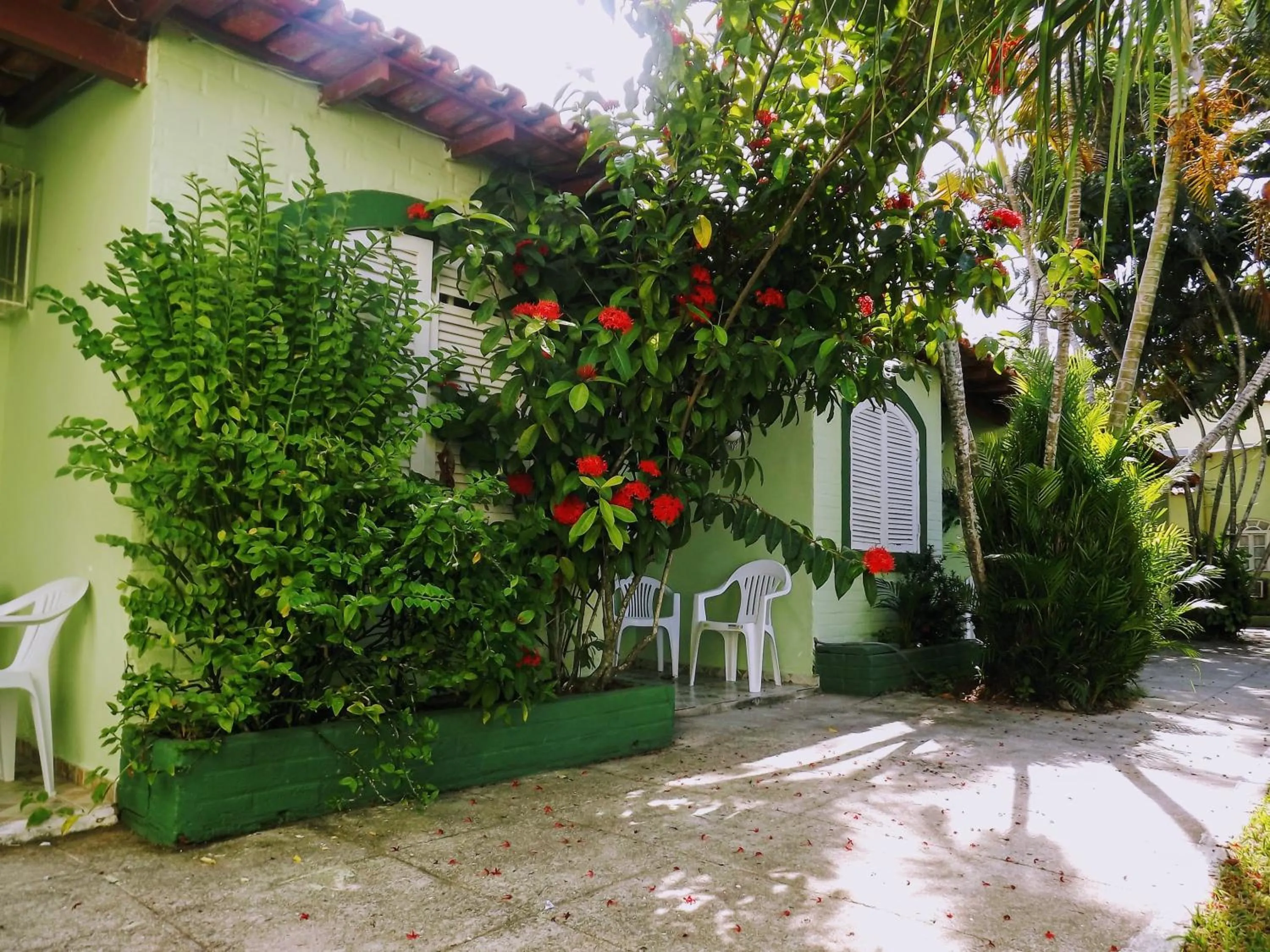 Garden in OYO Pousada Recanto Shangrilá, Cabo Frio