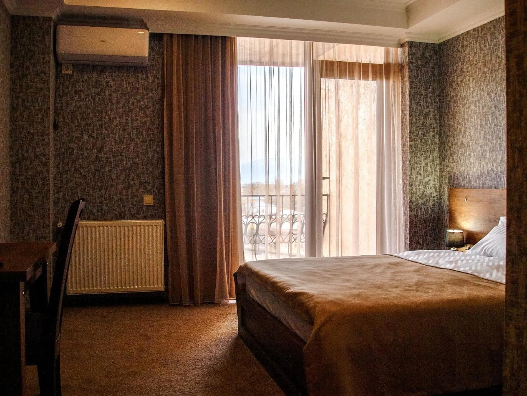 Bedroom, Bed in Hotel King David The Builder