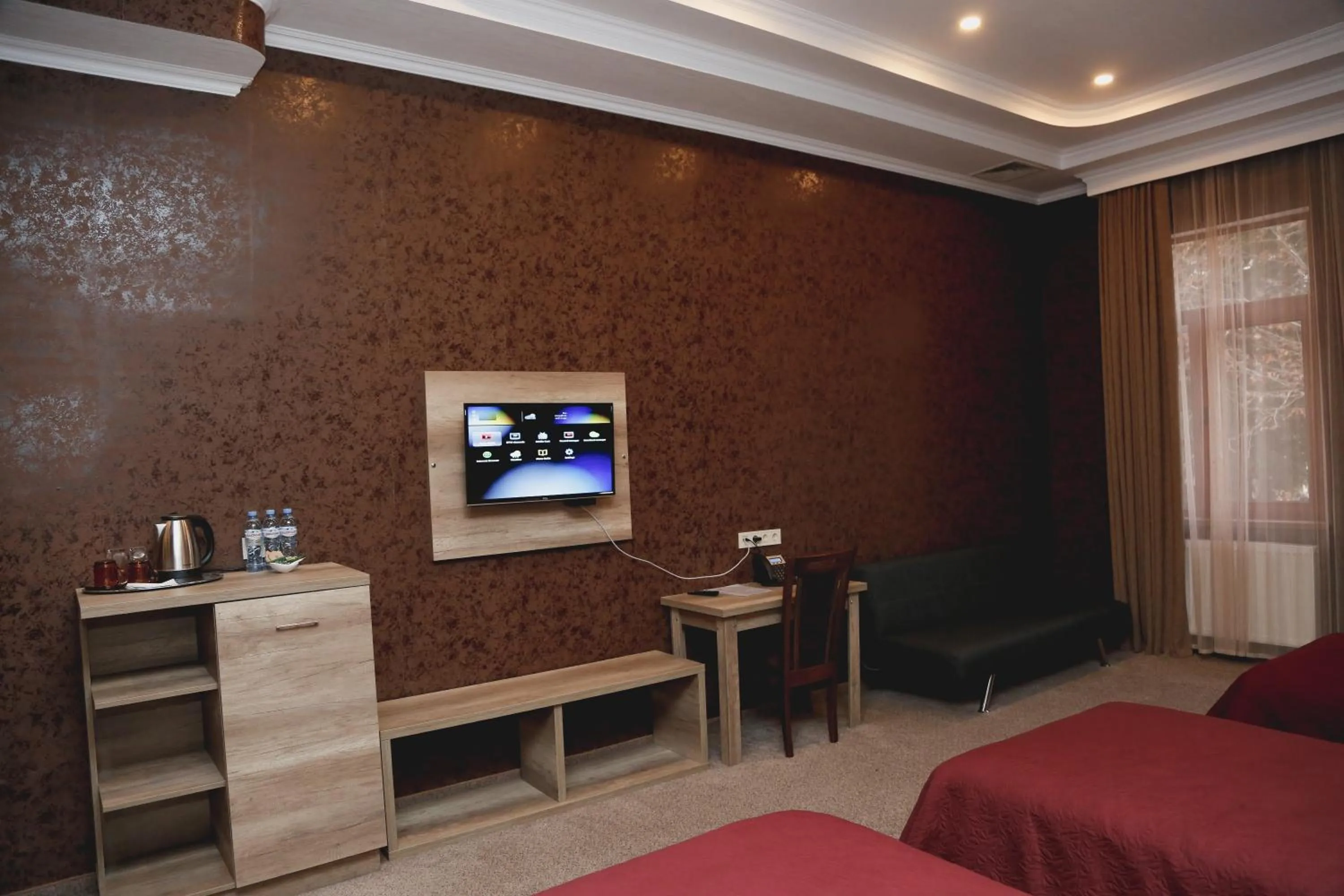 Living room, Bed in Hotel King David The Builder