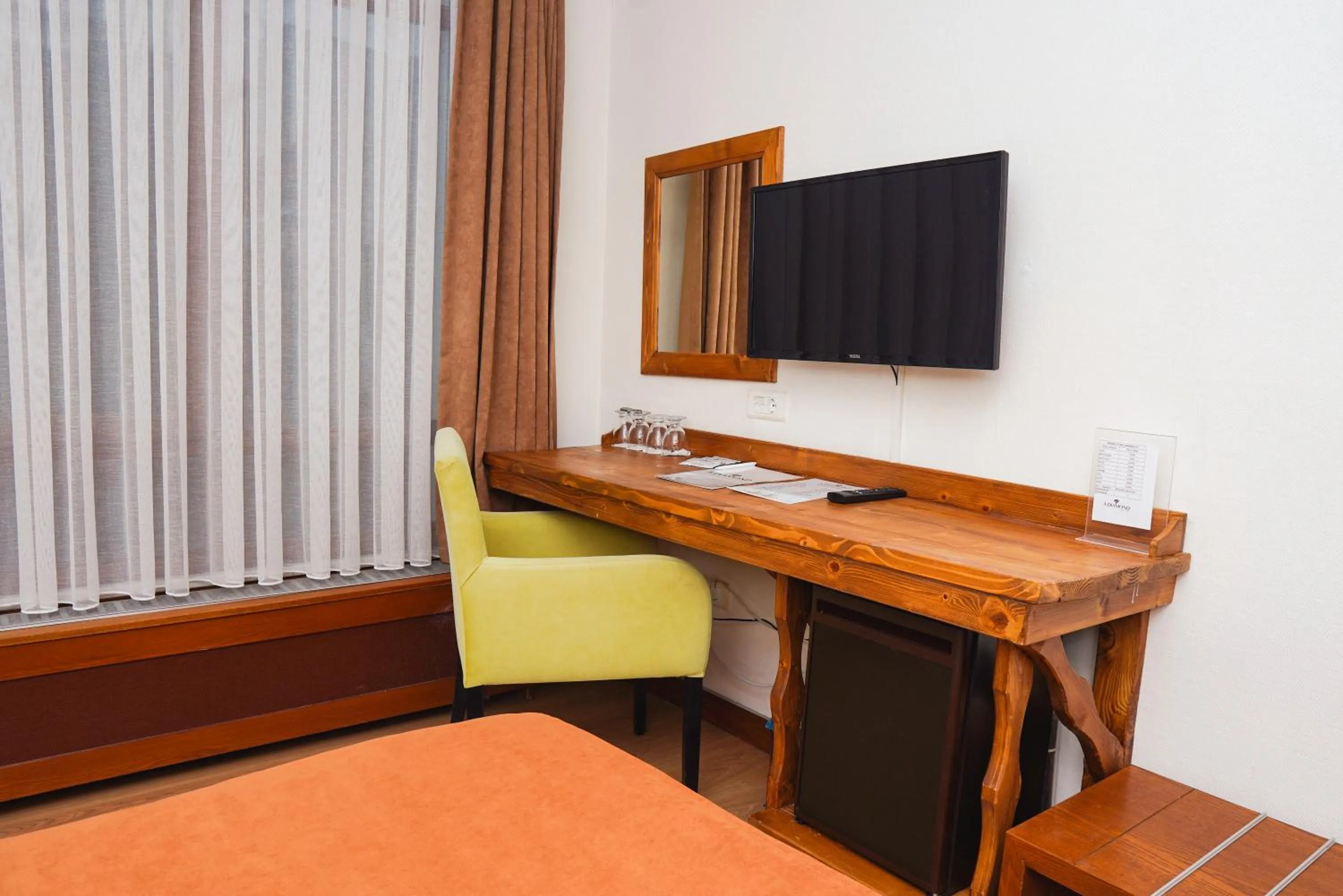 TV and multimedia in A Diamond The Resort Spa Sapanca