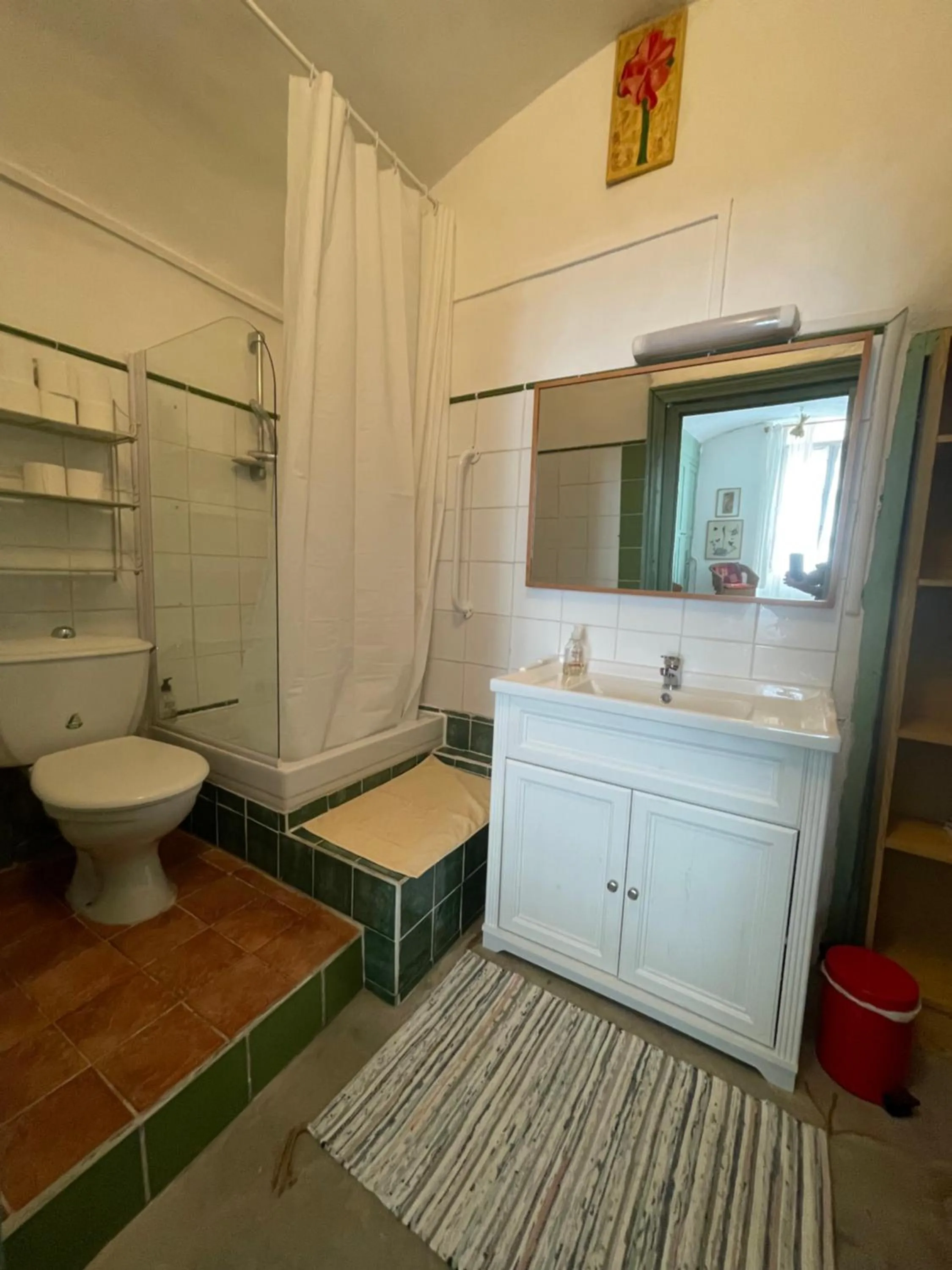 Bathroom in Les Asphodèles Amélie